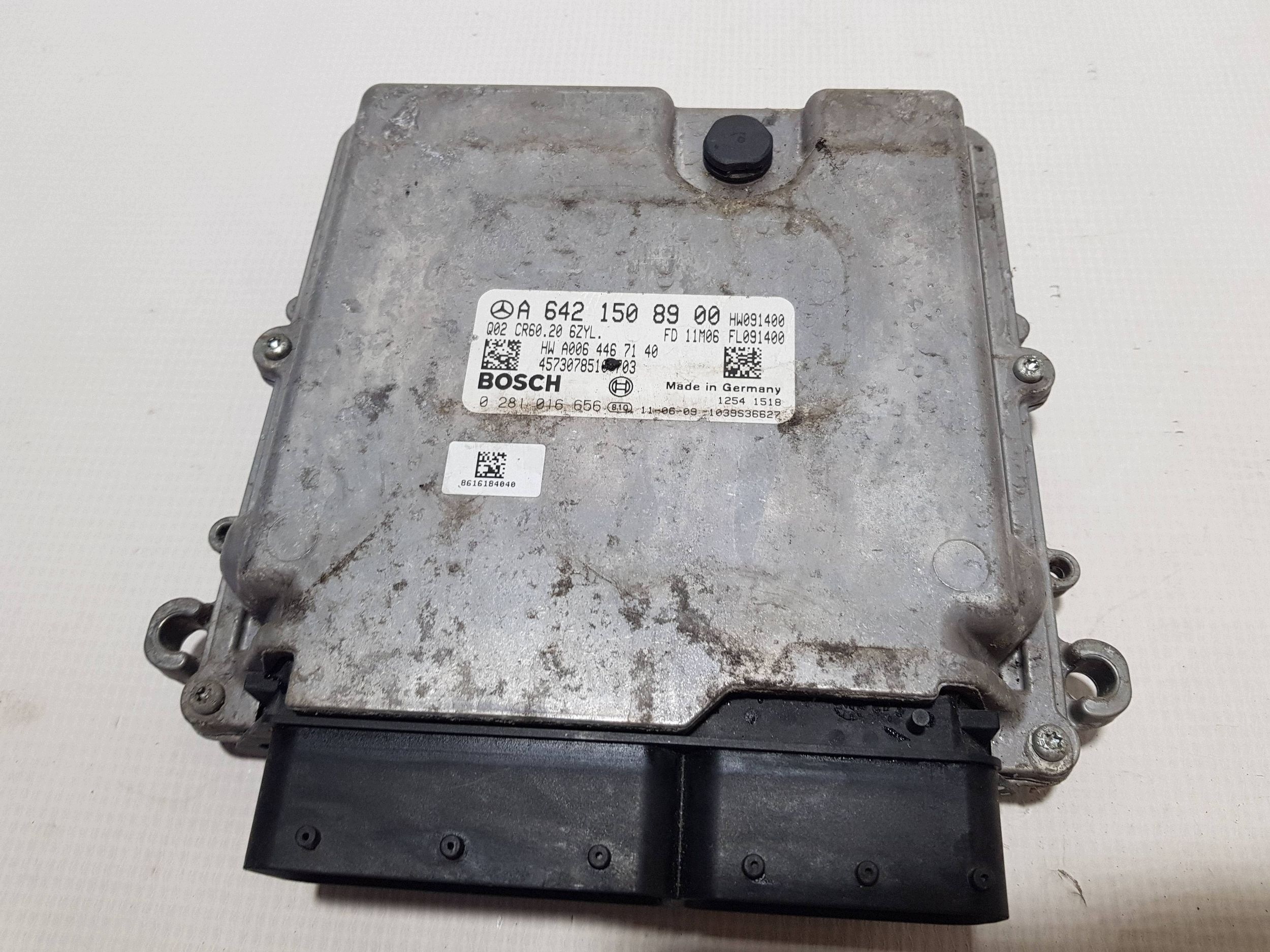MERCEDES W212 3.0 CDI computer control unit of the engine A6421508900
