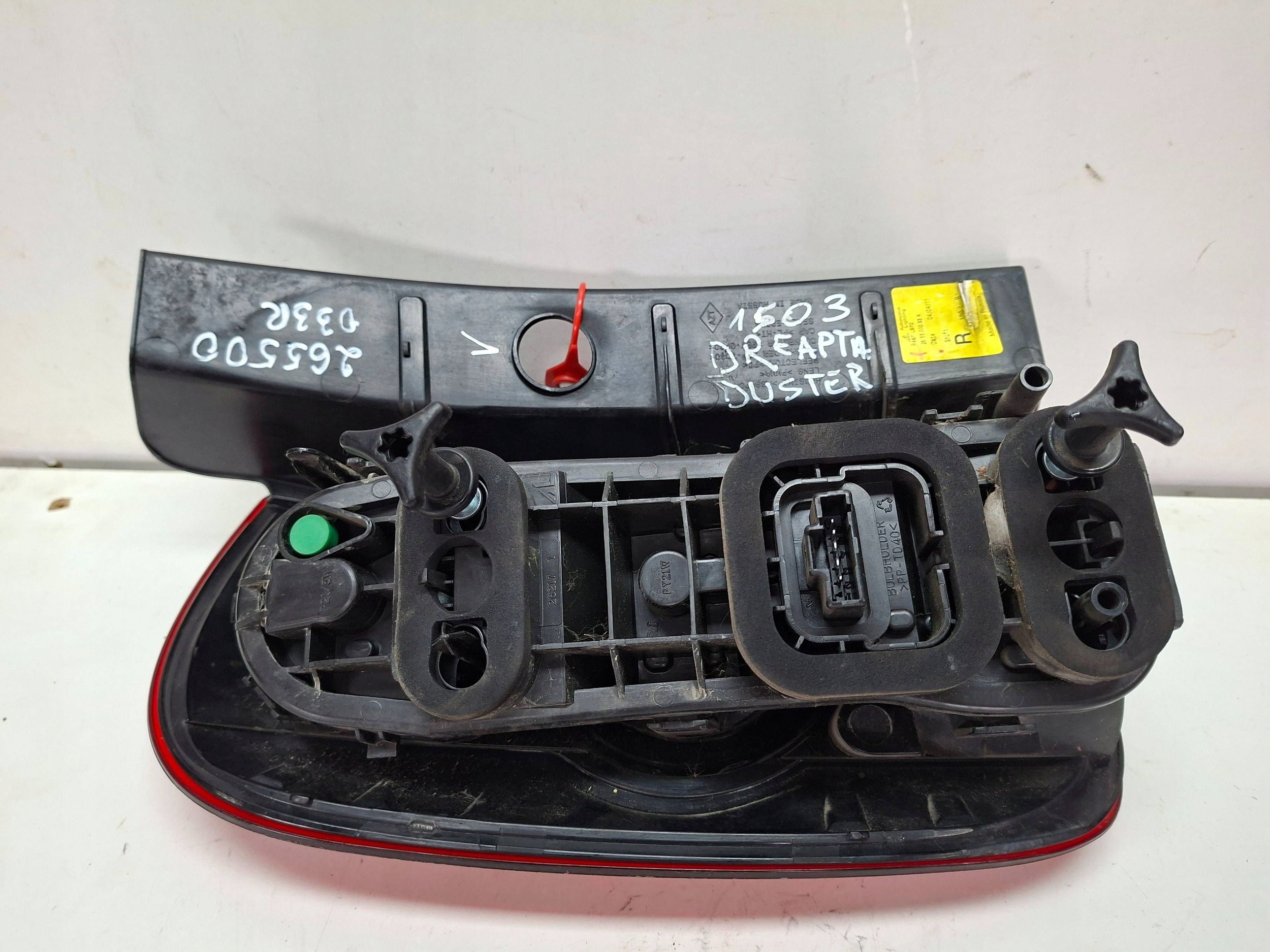 light rear right 265500033R DACIA DUSTER and 2010