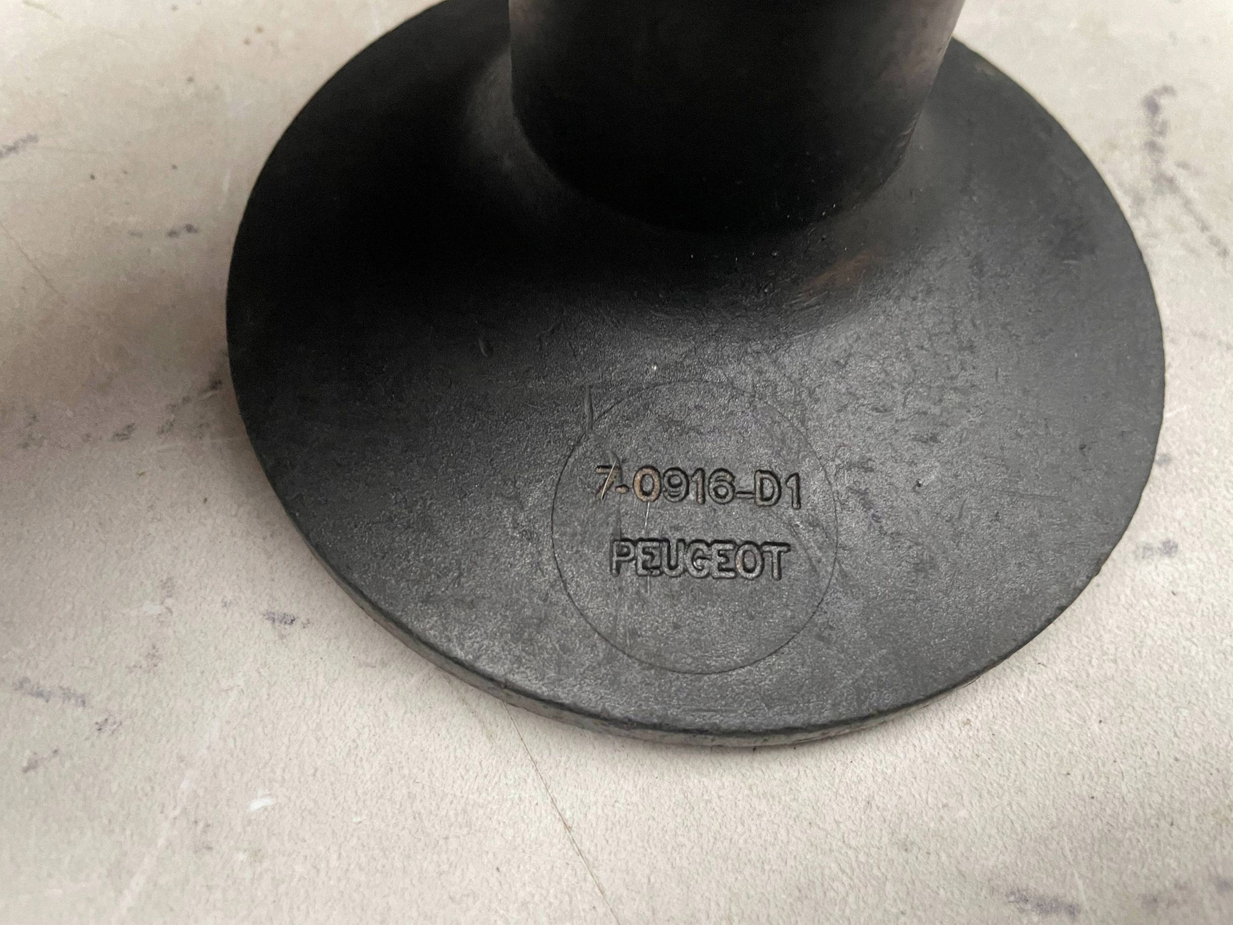 drška OPTYCZNY PEUGEOT 7-0916-D1 @A