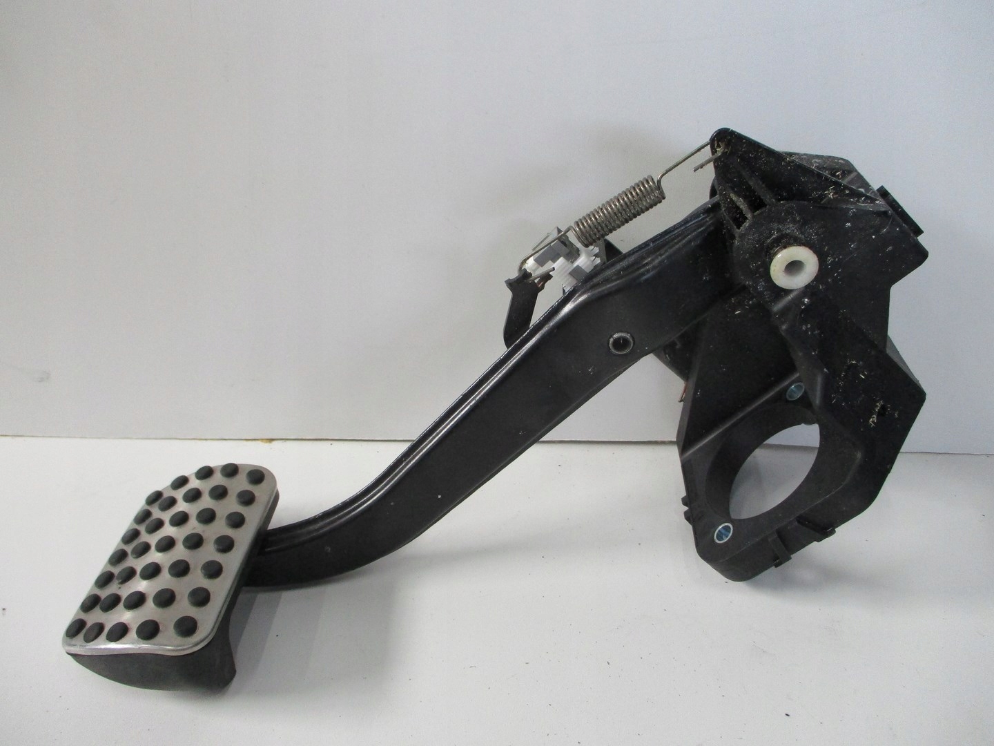 HAMULEC PEDAŁ HAMULCA MERCEDES GT AMG 190