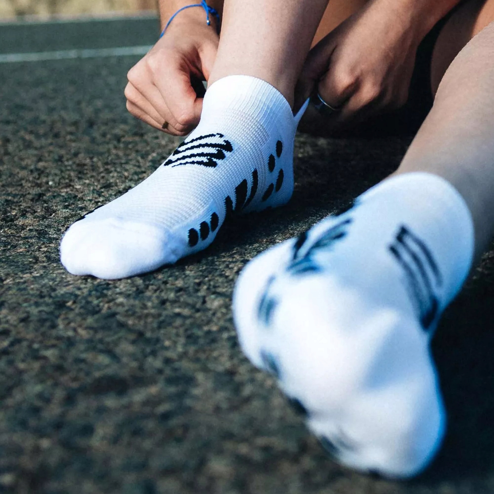 Skarpety do biegania COMPRESSPORT RUN LOW V4.0 Niskie za kostkę T3 Marka Compressport