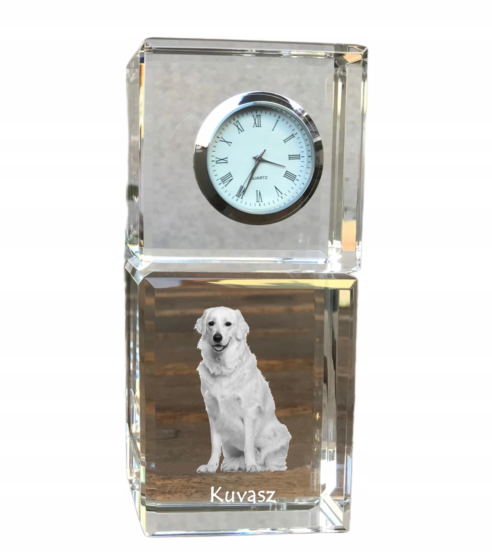 Kuvasz krištáľové stolové hodiny so psom, s vašou fotografiou, suvenír