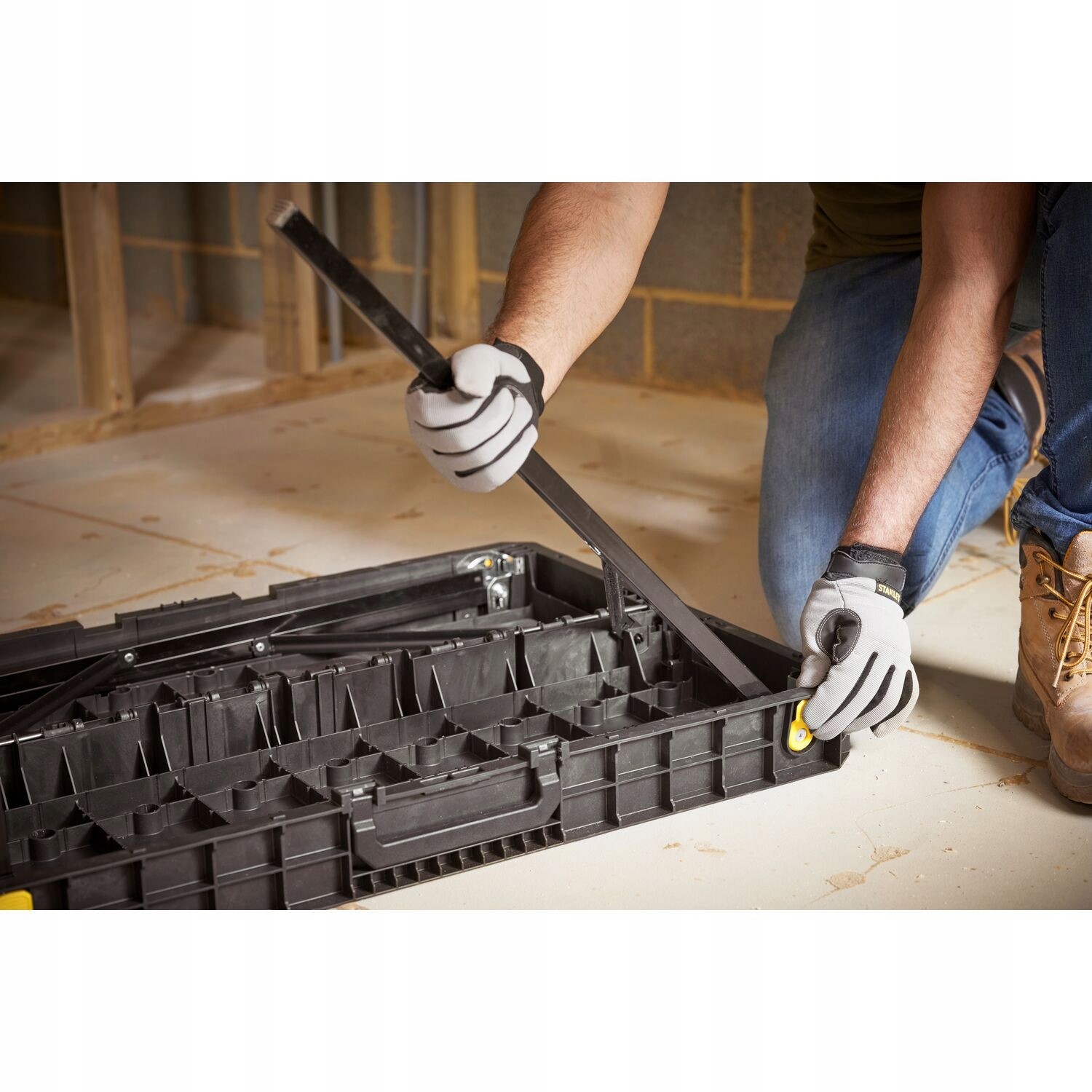 Stół roboczy składany STANLEY ESSENTIAL STST83492-1 Marka Stanley