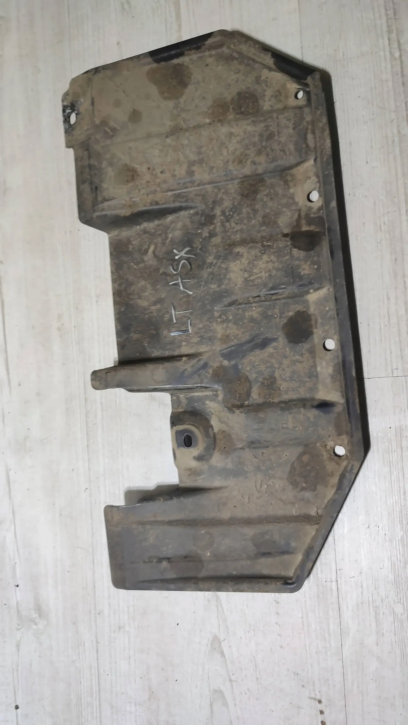 Mitsubishi ASX 18r. 1.6DiD Z tylu left cover chassis