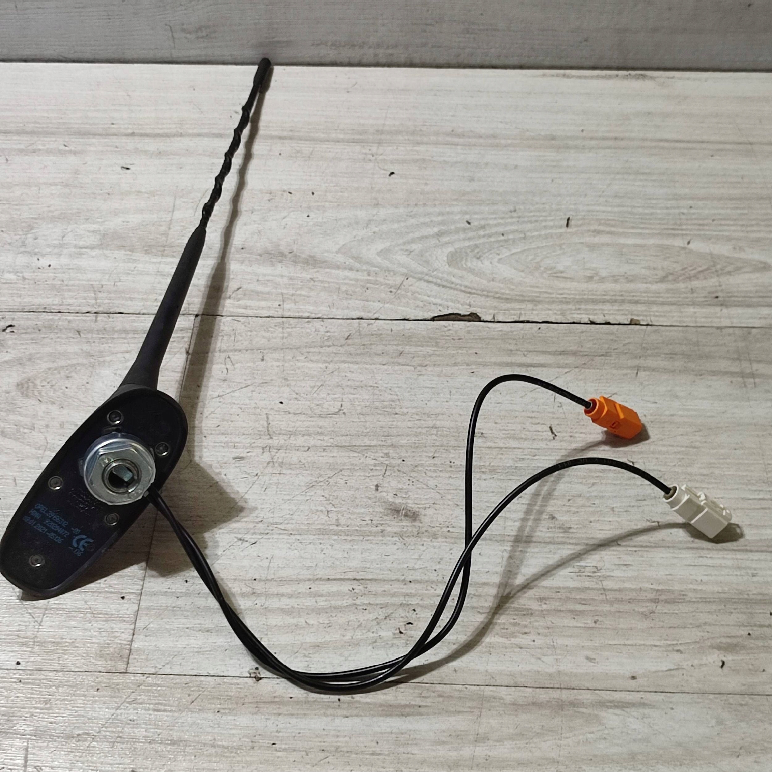 Antenne radiowa Opel Corsa F 39166312
