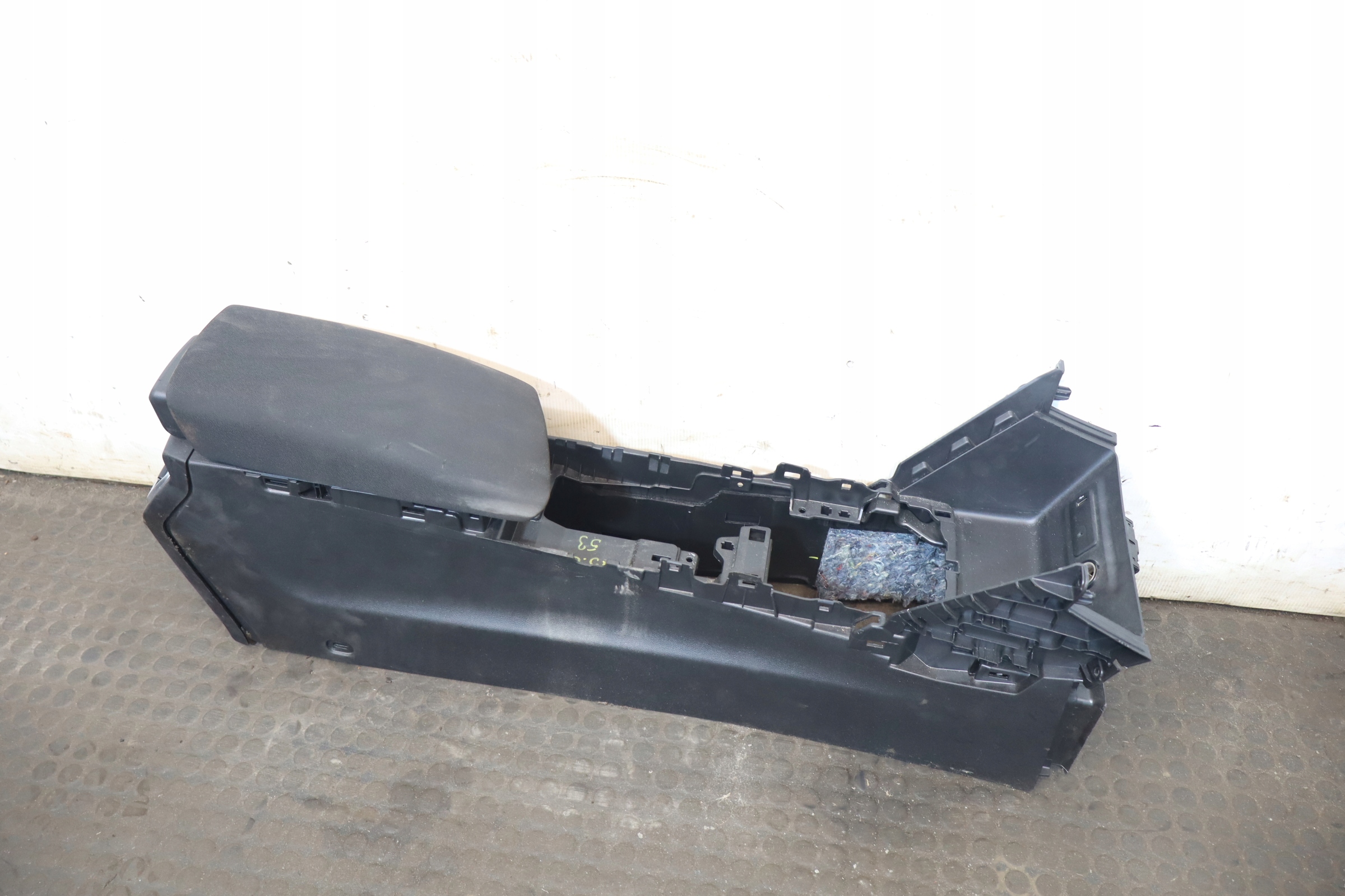 тунель середина renault MEGANE IV