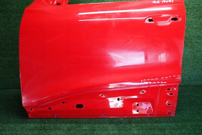 AUDI Q6 E-TRON 85H door left front front