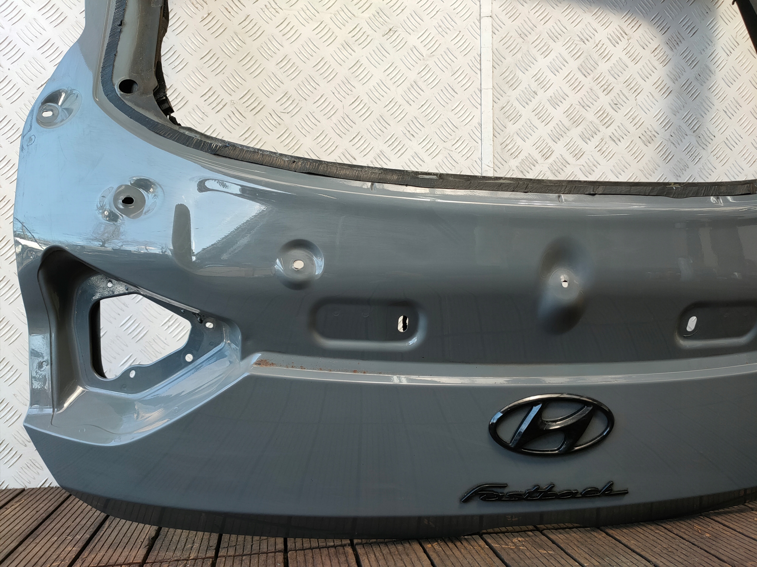 HYUNDAI I30 III I30N FASTBACK boot doors boot logo EMBLEMAT TKG