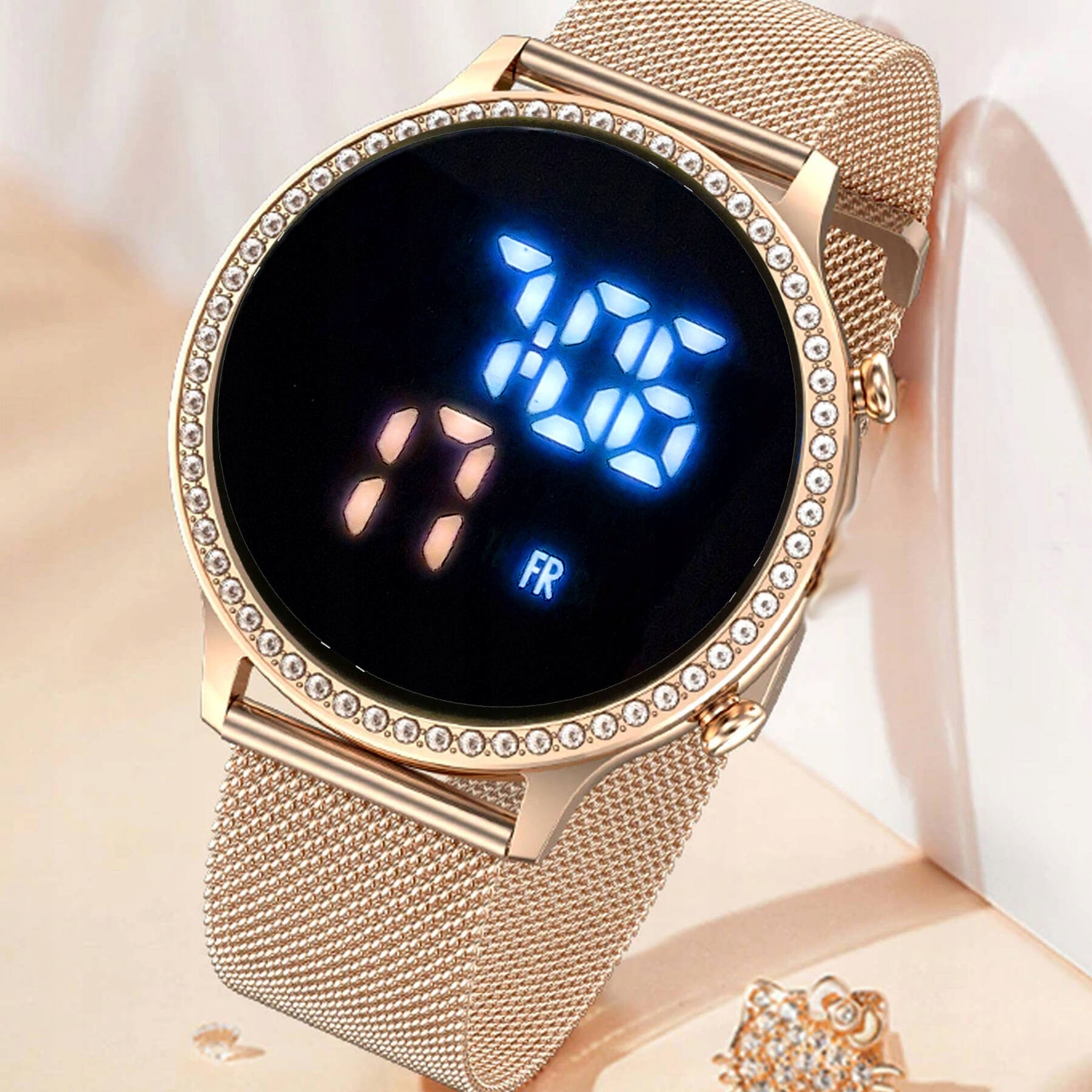 MODNY STYLOWY ZEGAREK DAMSK LED CYRKONIE MESH MAGNETYCZNE ZAPIĘCIE KWARCOWY Mechanizm kwarcowy