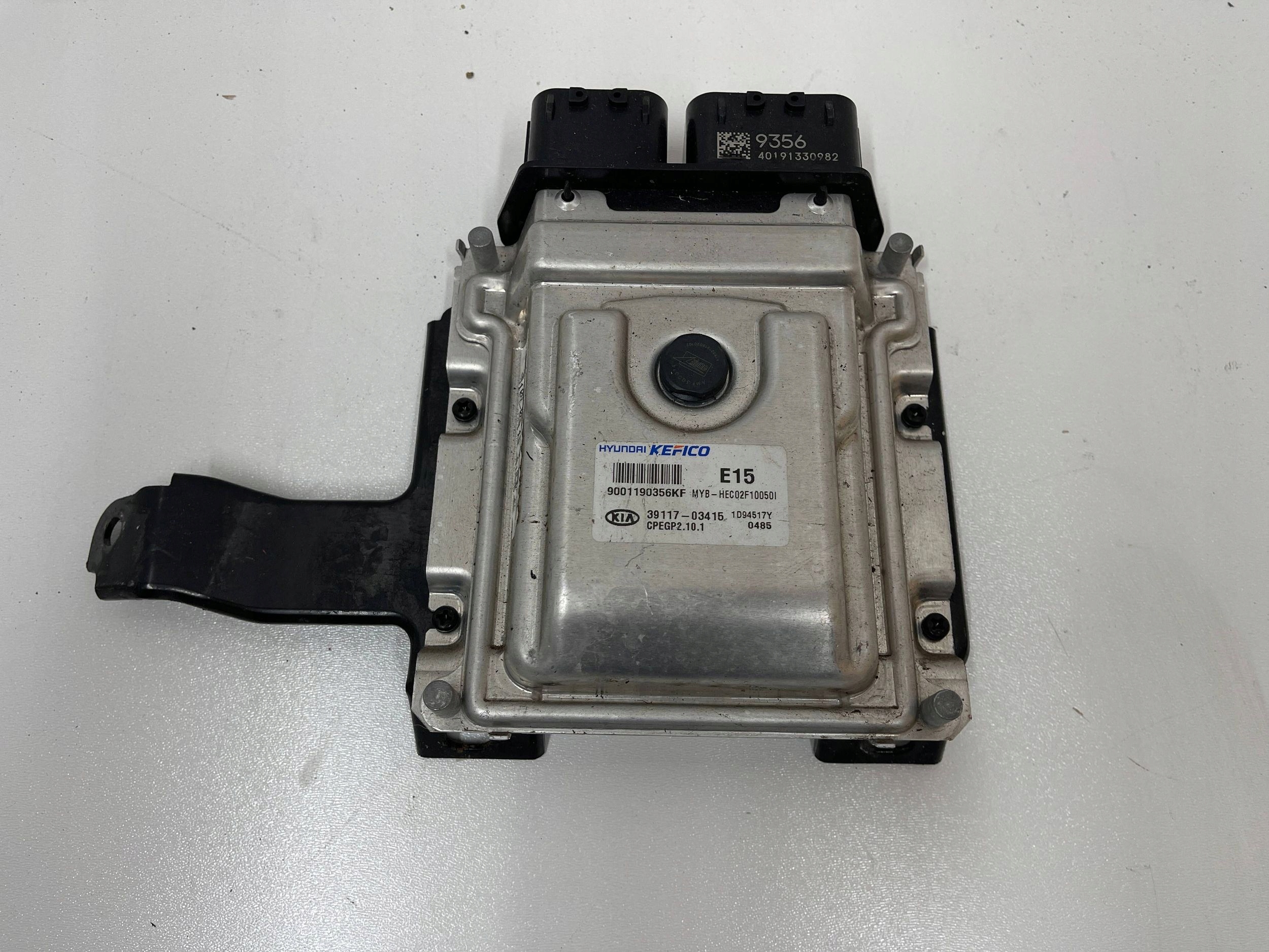 computer control unit of the engine KIA Rio IV 4 17- YB 39117-03415