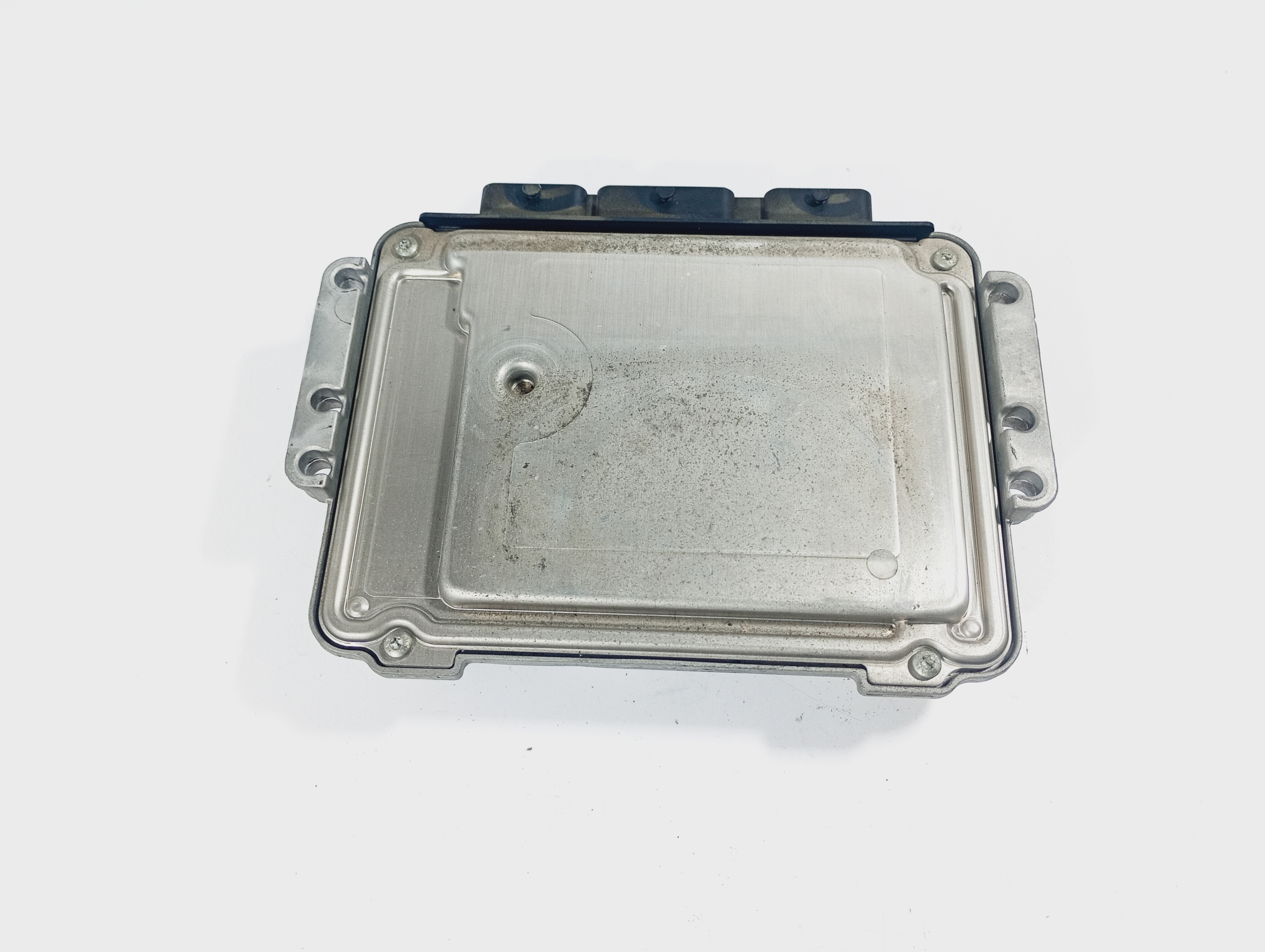 computer control unit of the engine OE 0281011561 Citroen C5 II 2 04-08