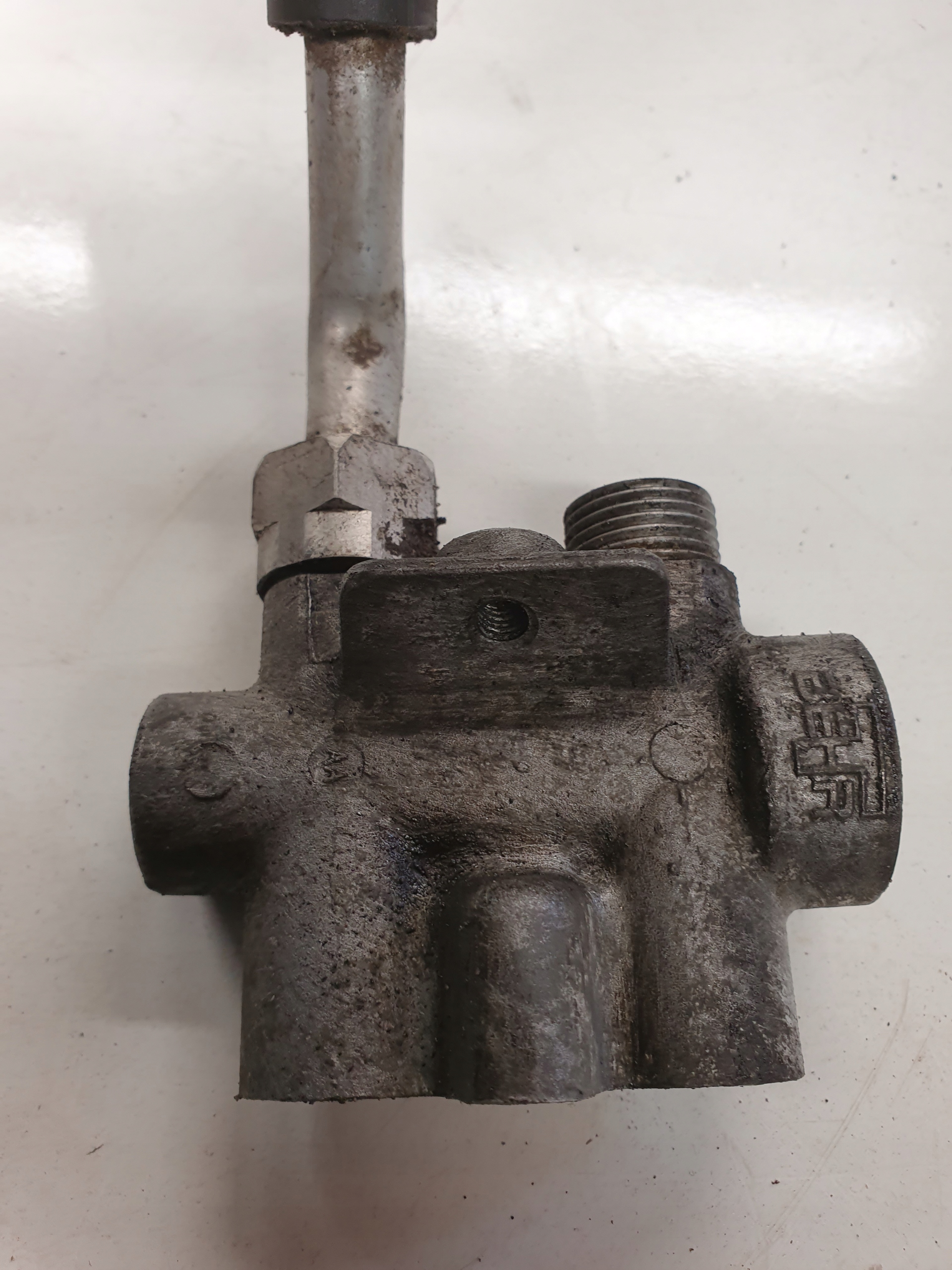 REGULATOR TEMPERATURY OLEJU AUDI Q7 LIF 7L0317027A Typ samochodu Samochody osobowe