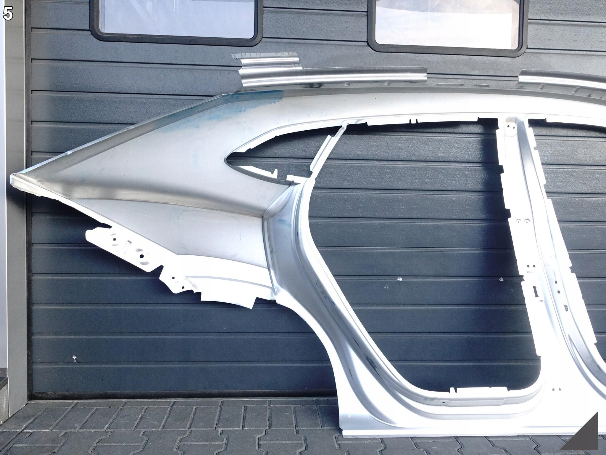 LAMBORGHINI URUS 4ML 18- fender side threshold pillar left rear part new ORG