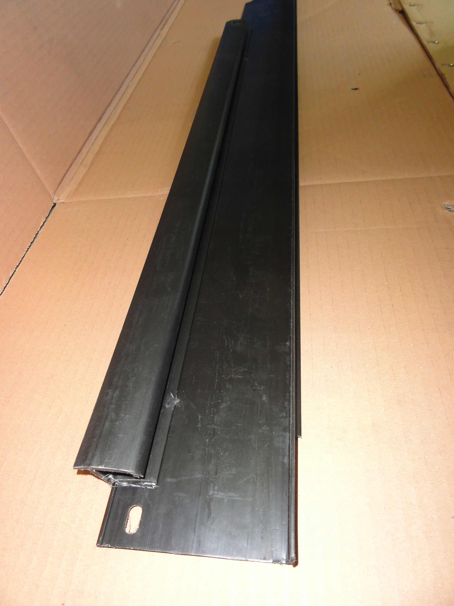 Планка скольжения MERCEDES SPRINTER A9069830585 ZGS006