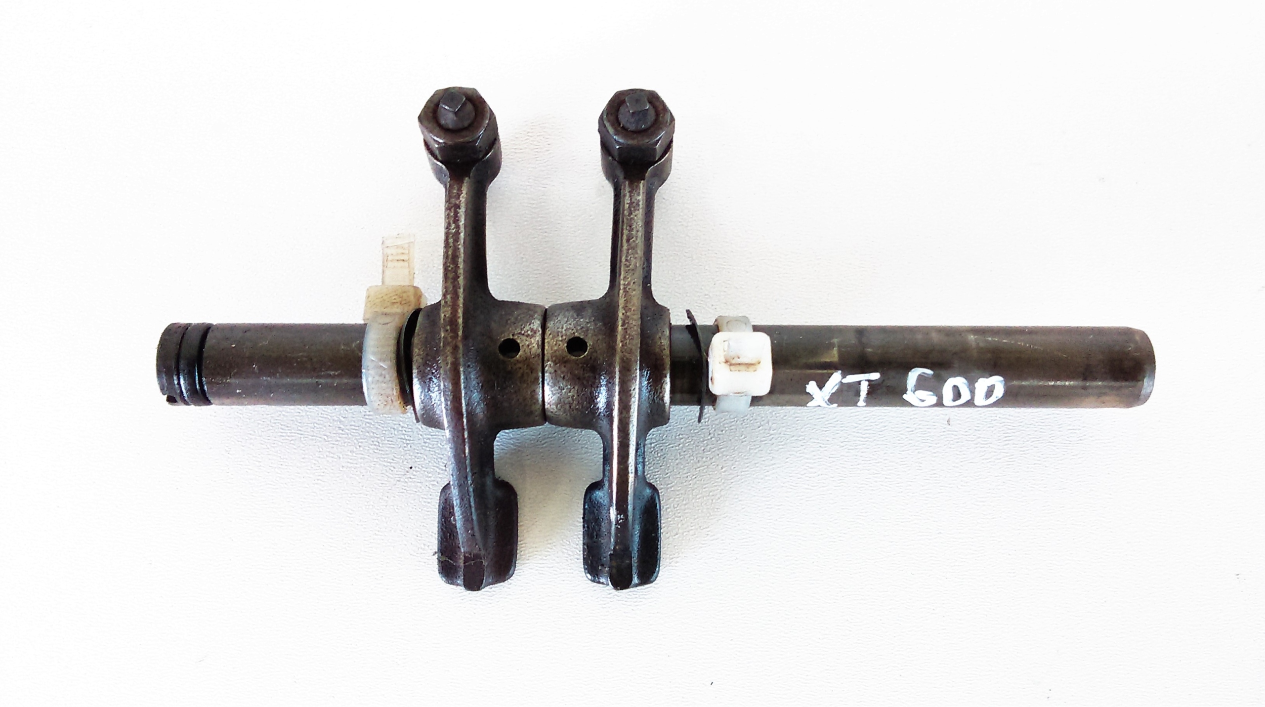 Oij09876 - YAMAHA XT 600 3TB коромисла