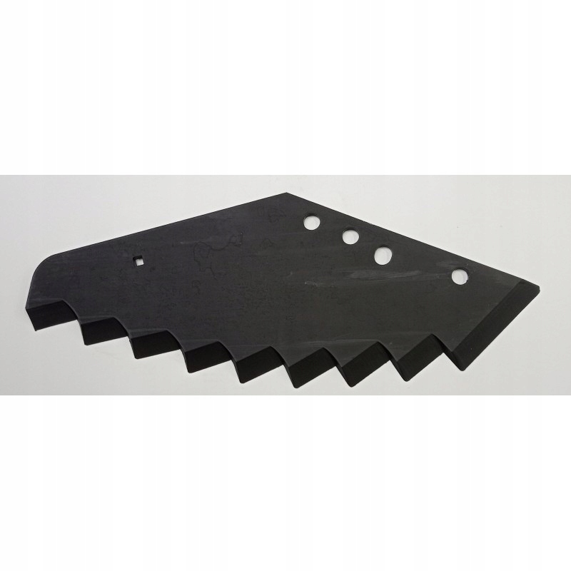 Nůž pro krmné vozy 530x8 mm, Kuhn – náhrada za otvor 17 mm, zesílený APL00083