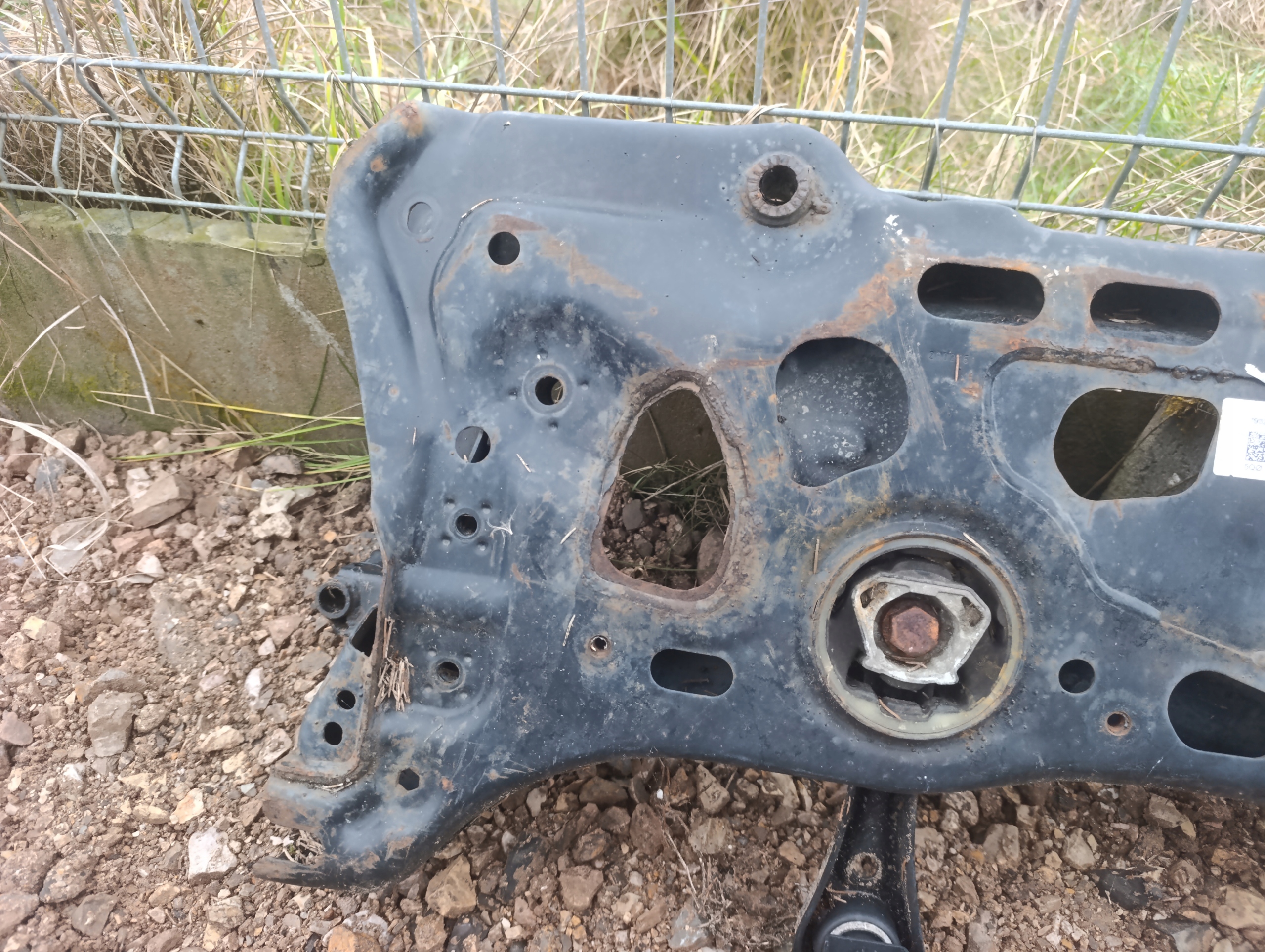 subframe front VOLKSWAGEN SEAT SKODA AUDI 5Q0199315R