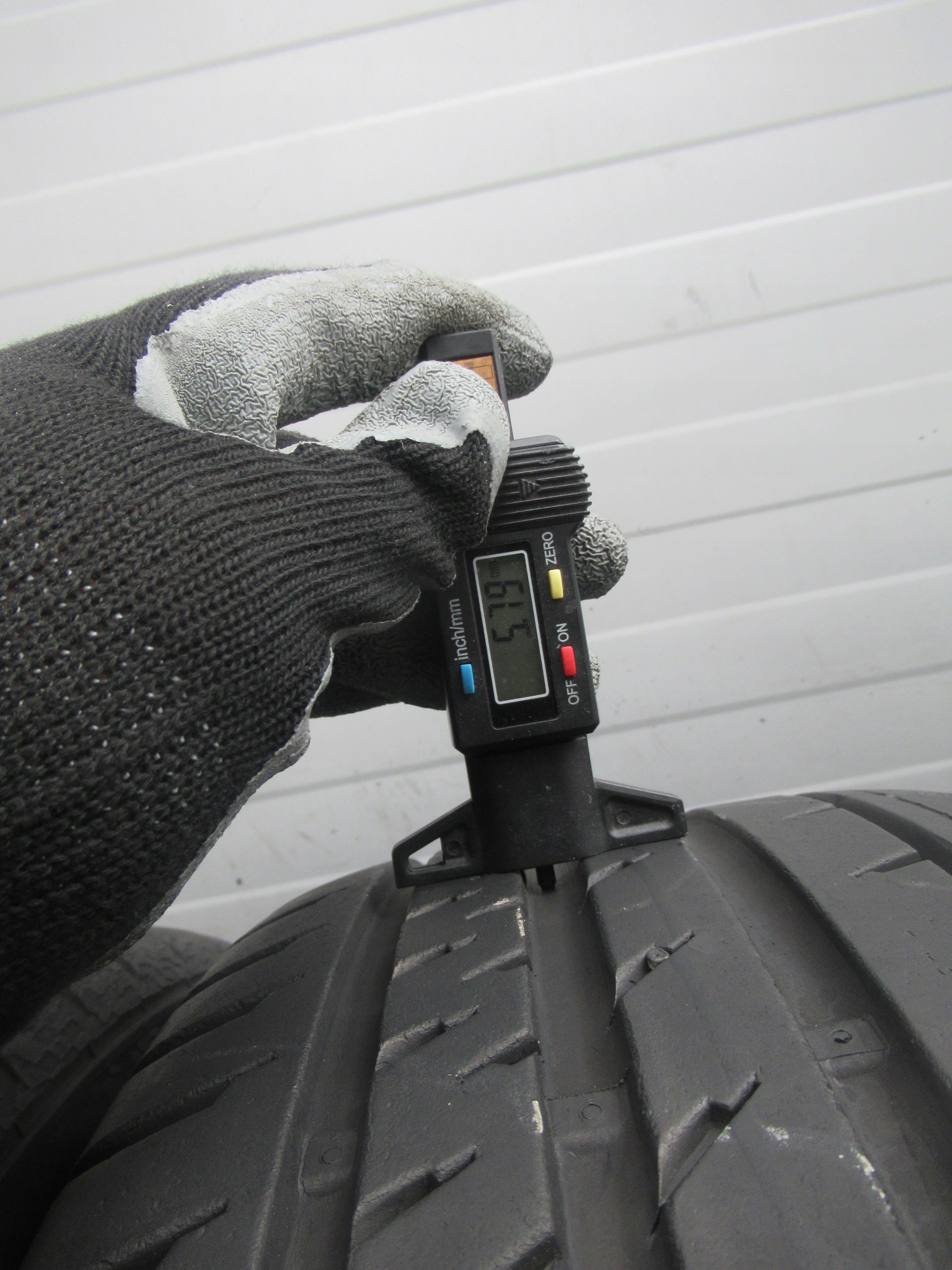 ALU+OPONY LATO R17 RENAULT TWINGO RS,CLIO 3,MODUS Kolor Czarny