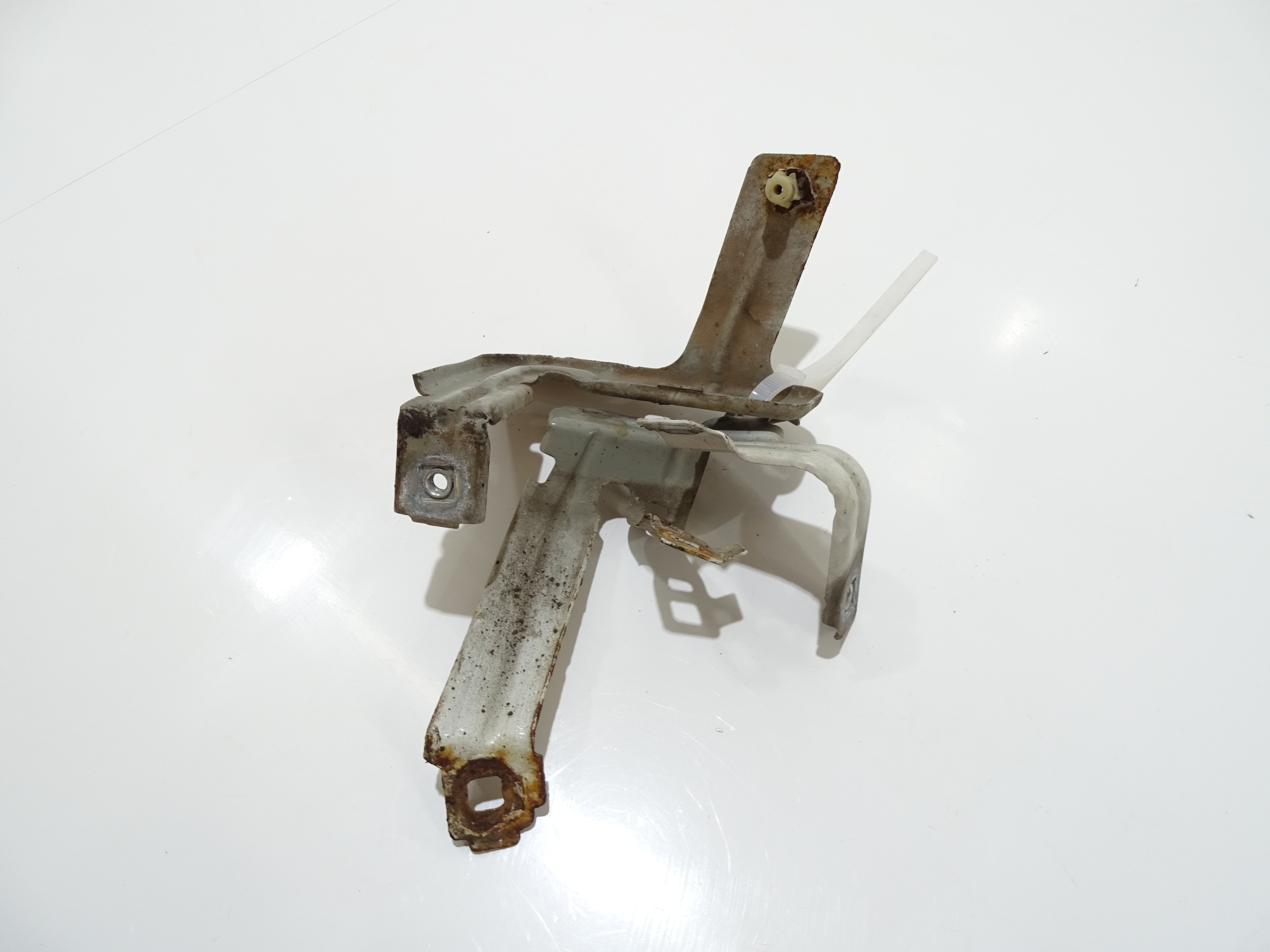 Support plaque Aile Gauche Avant BMW F20 300