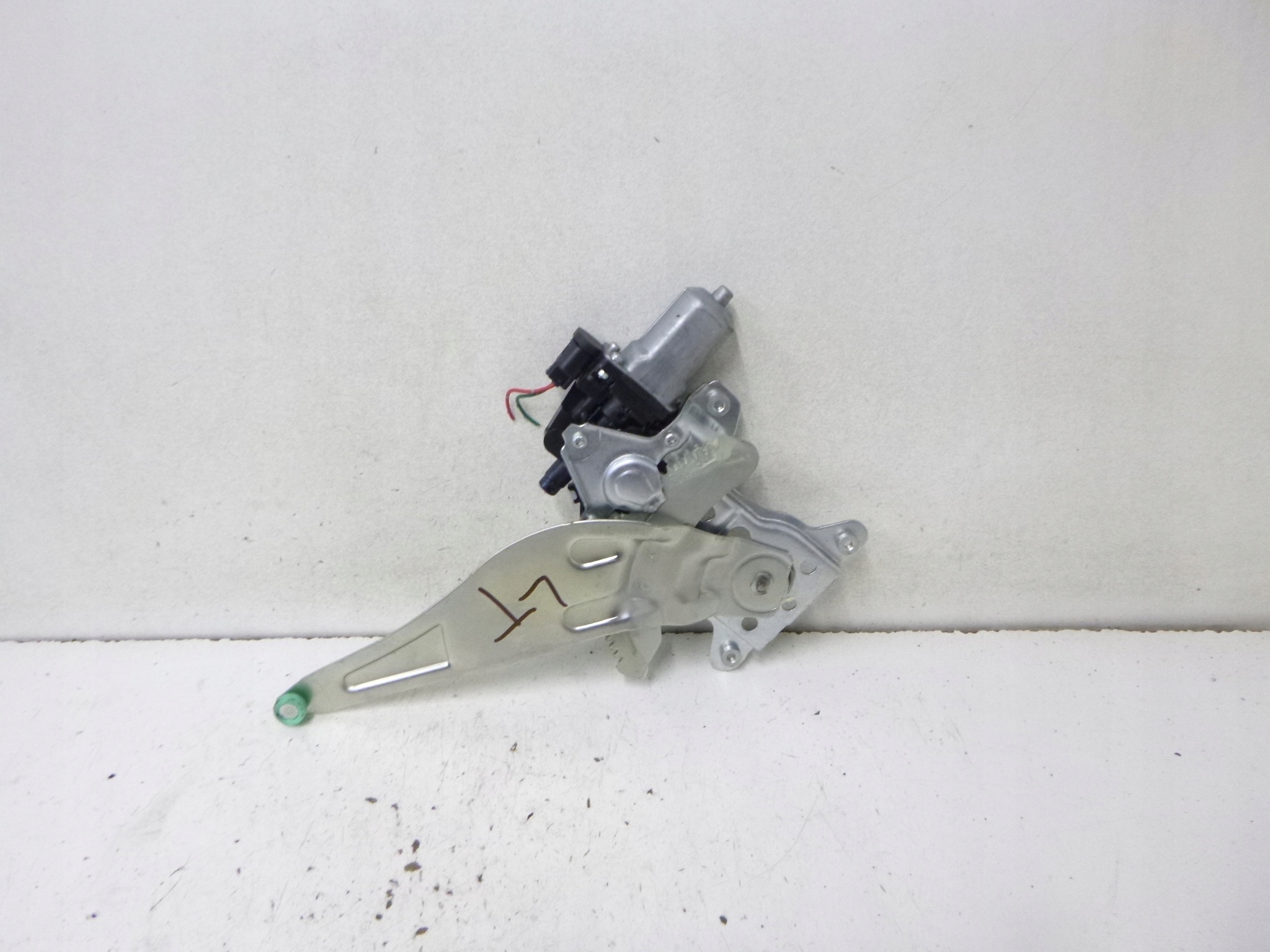 Mécanisme Vitre Arrière Gauche SUZUKI SX4 2009r. 83560-79J00