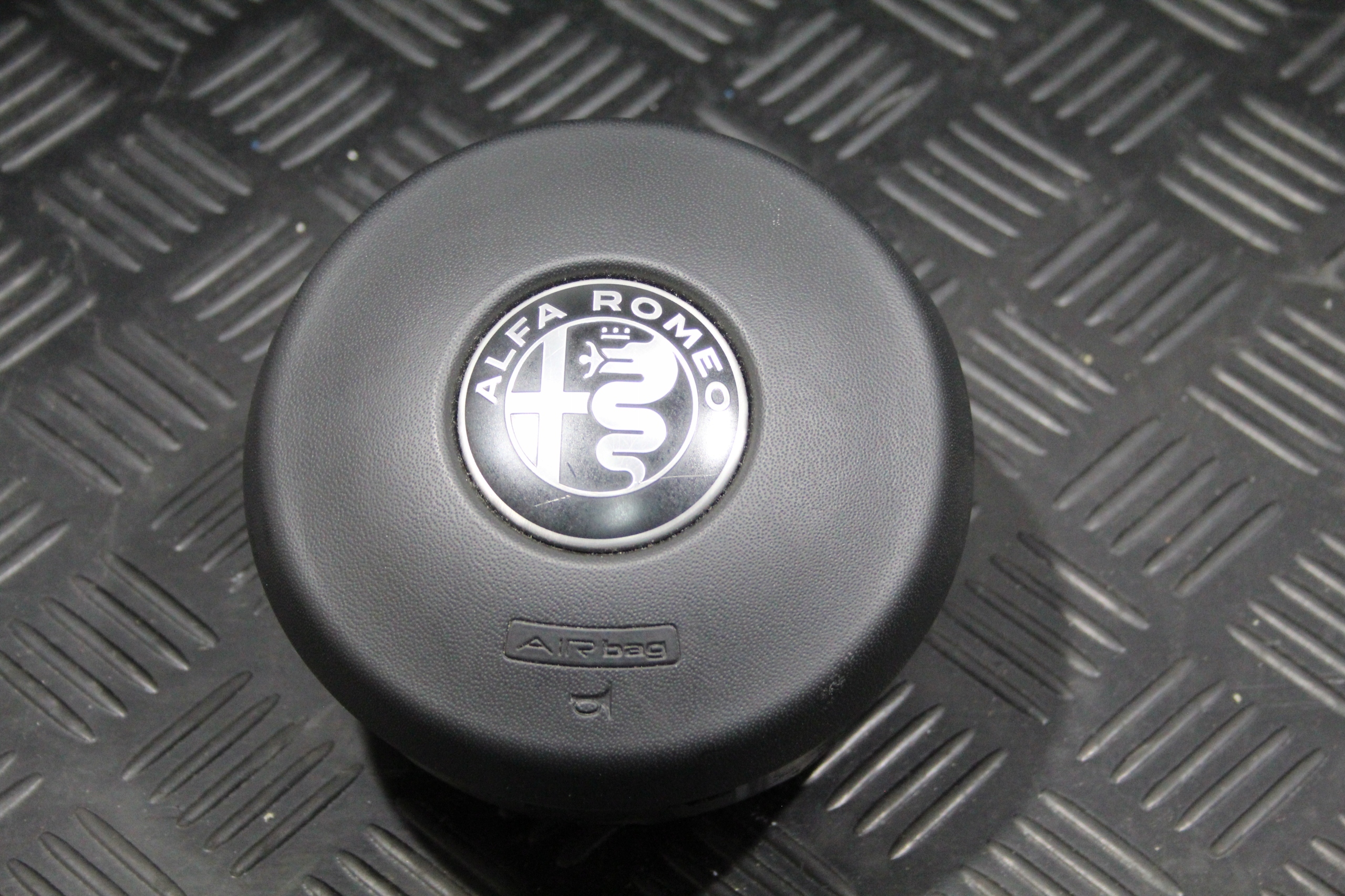 dashboard console airbag airbags STELVIO