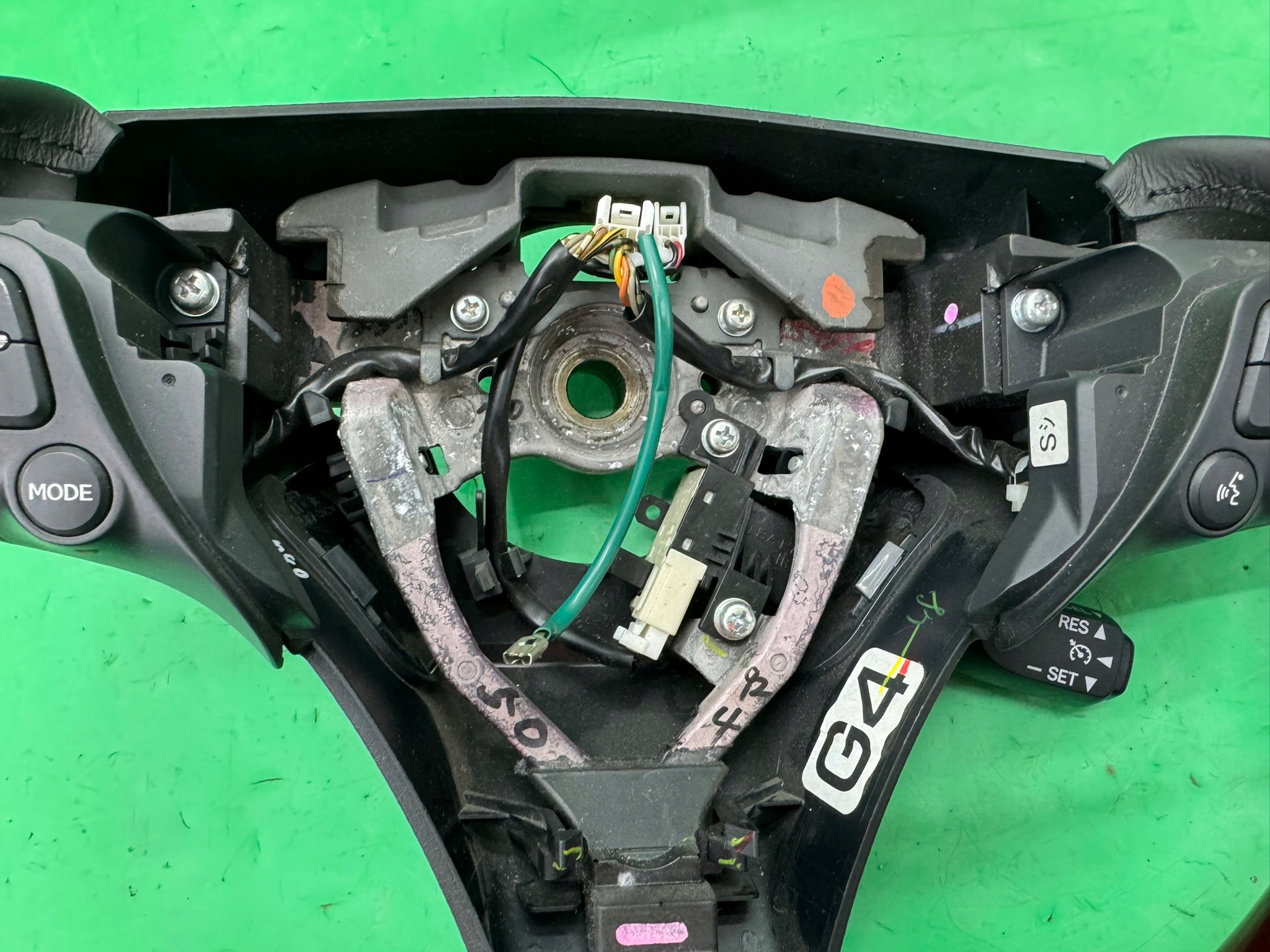 руль кожанная с древесина lexus GS III 05-12