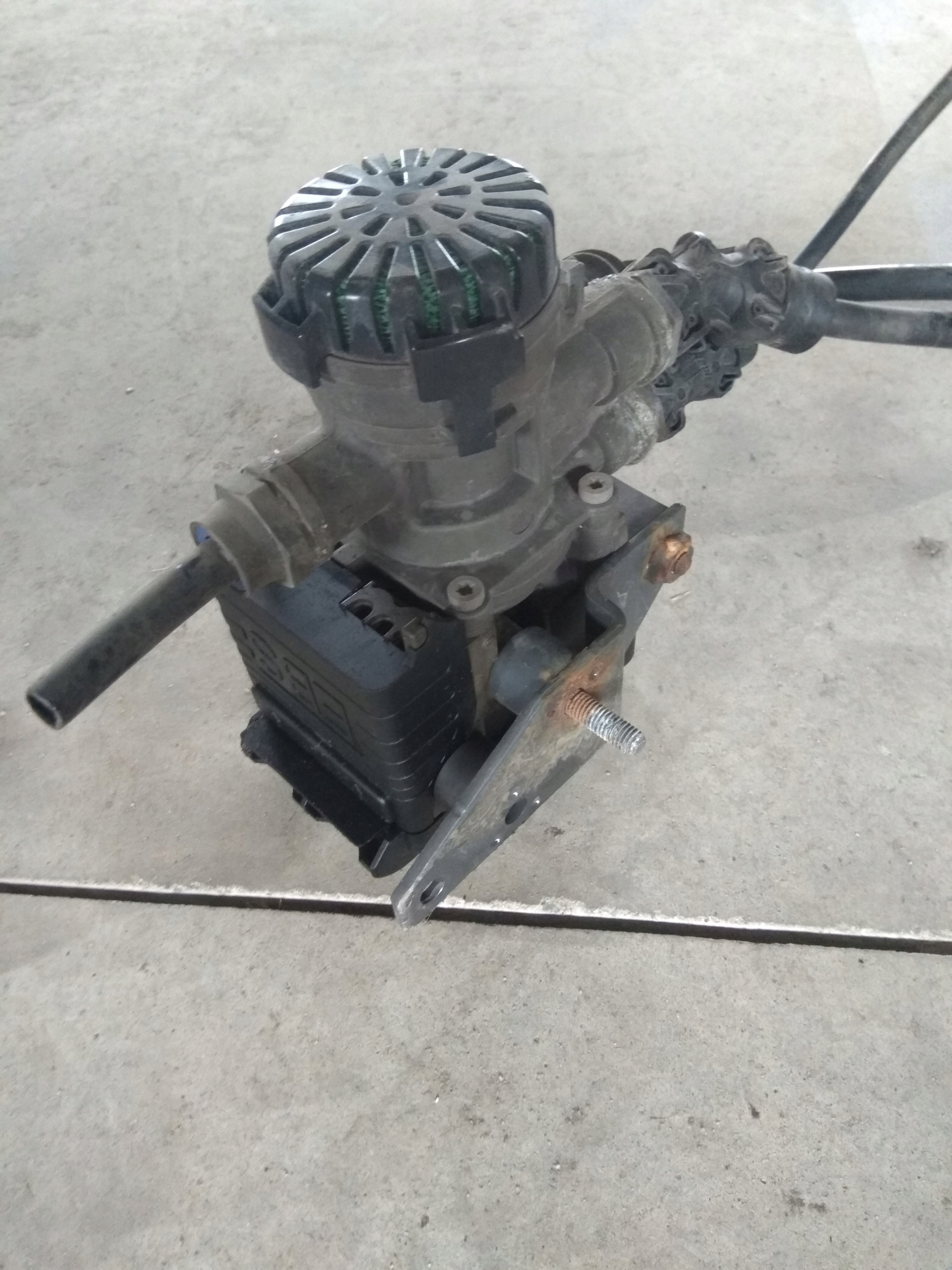 K046788 - Клапан EBS Renault Range T діапазон C T