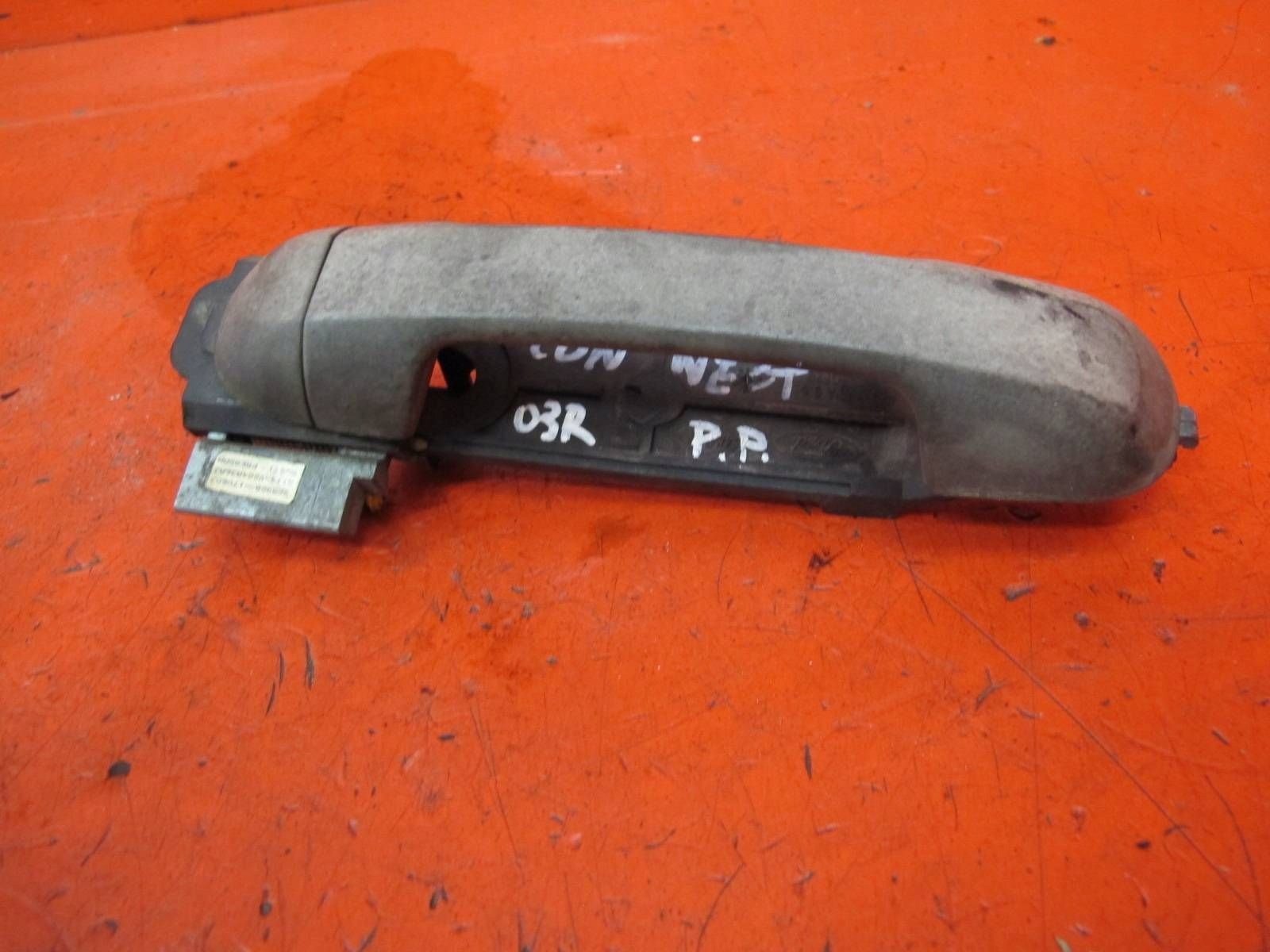 FORD TRANSIT CONNECT and 1 PT2 MK1 02- handle exterior door right front
