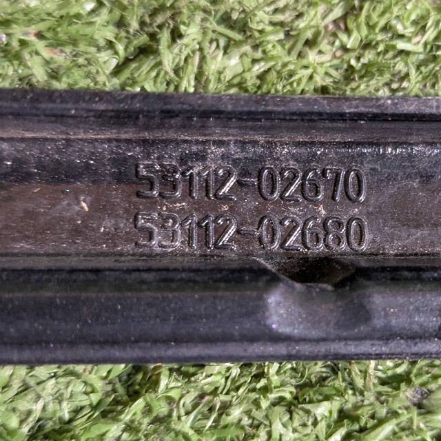 grid central TOYOTA AURIS II LIFT 15- NR.274