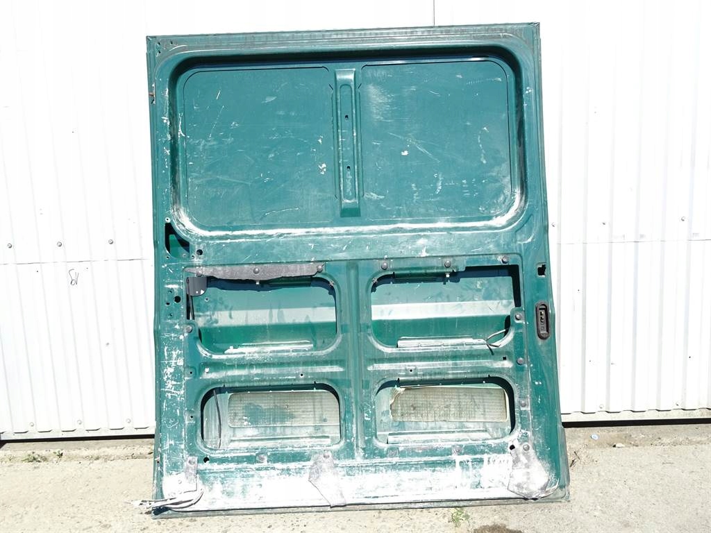 DRZWI TYŁ PRAWE Citroen Jumper II 06- ZIELONE Producent części Inny