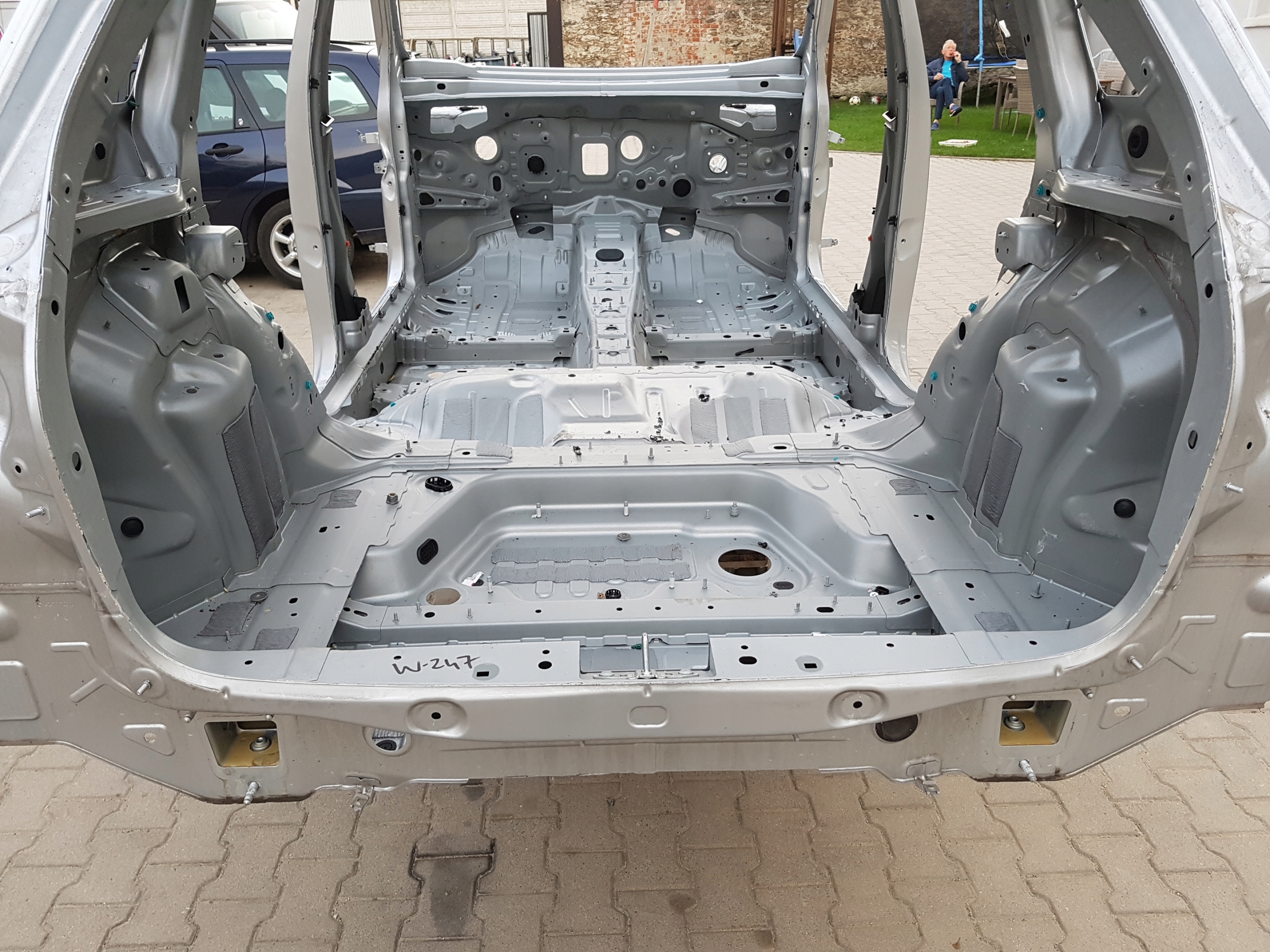 MERCEDES w247 rear panel floor boot
