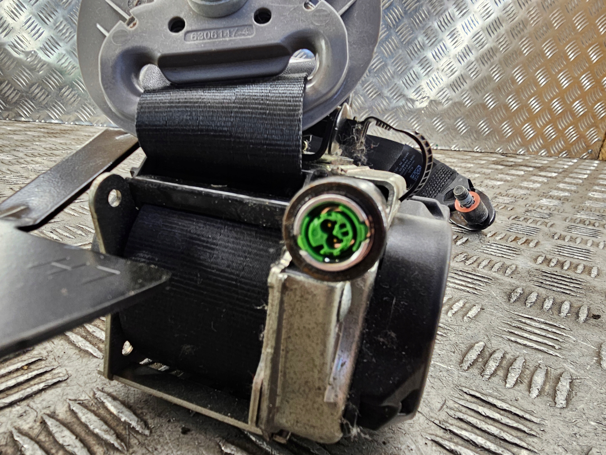 KIA SPORTAGE IV tension belt safety left front front 88810F1200ED UK