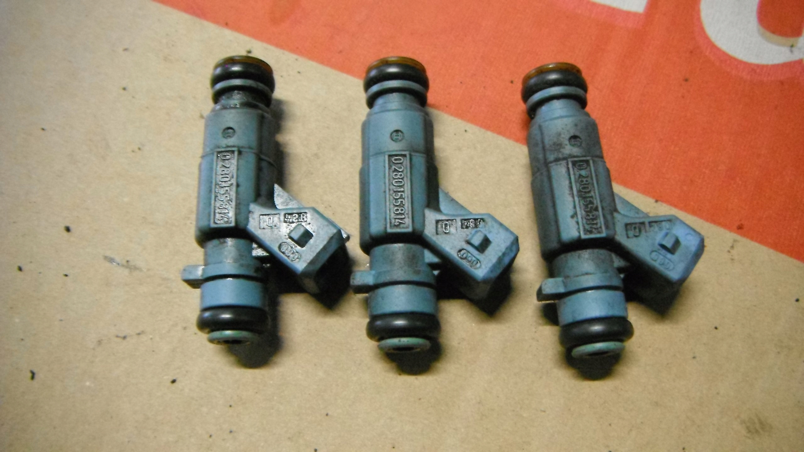 SMART 98-07 WTRYSKIWACZ PALIWA 0280155814