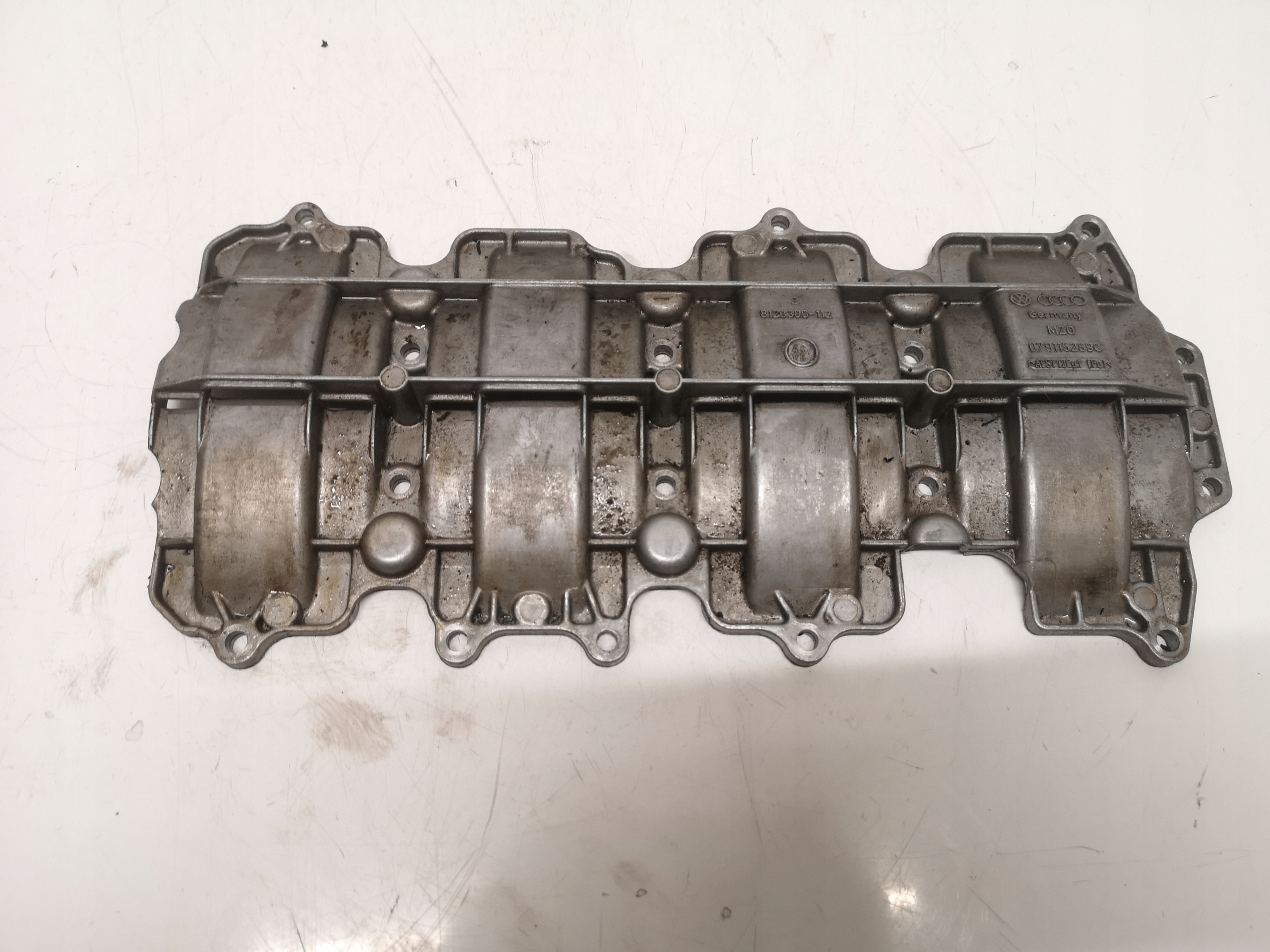 AUDI S4 RS4 B7 4.2 V8 PRZEGRODA MISY OLEJOWEJ