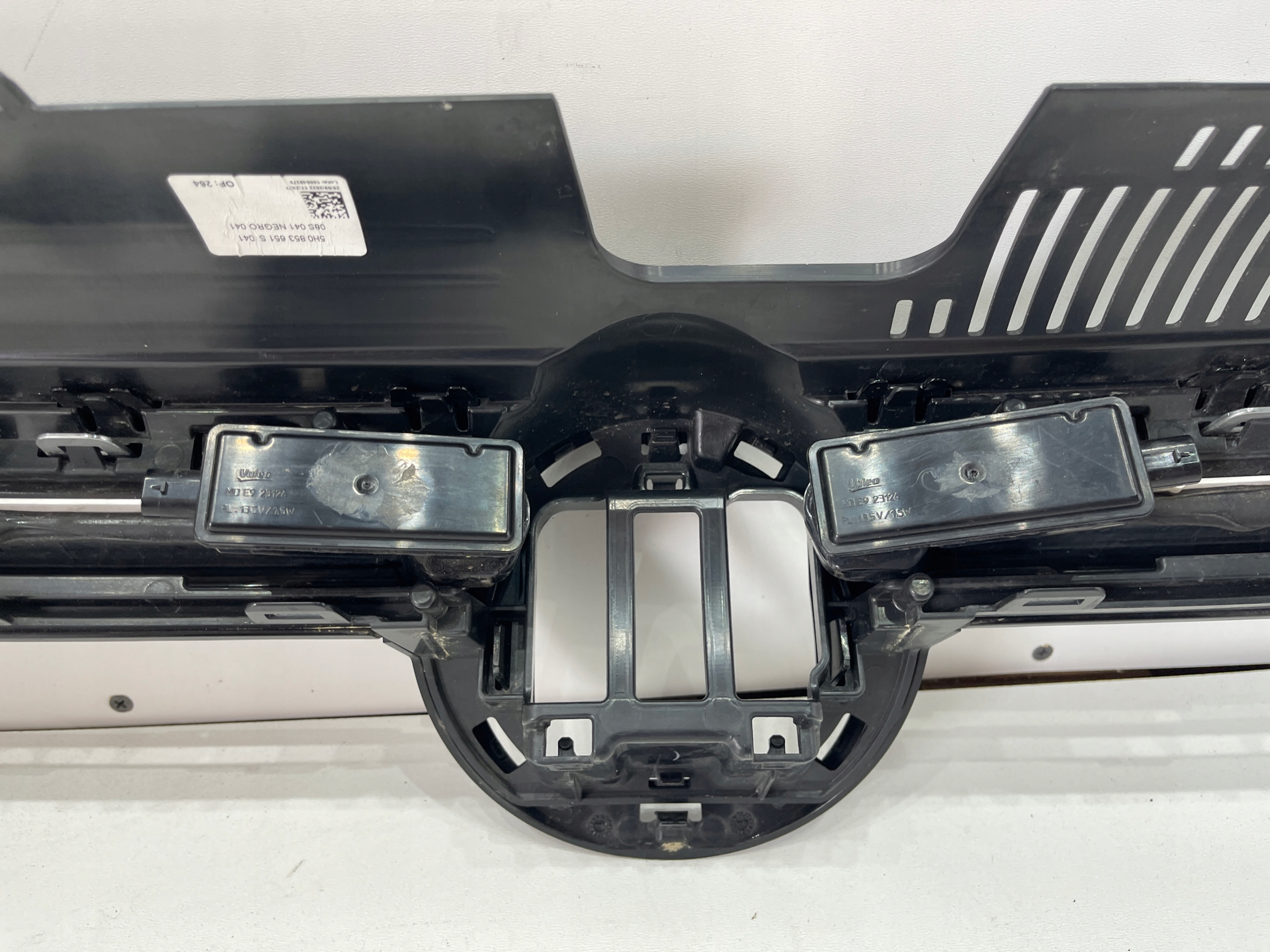 VW Golf VIII Kühlergrill FRONTGRILL Kühlergitter 5H0853651S - Thumbnail 8
