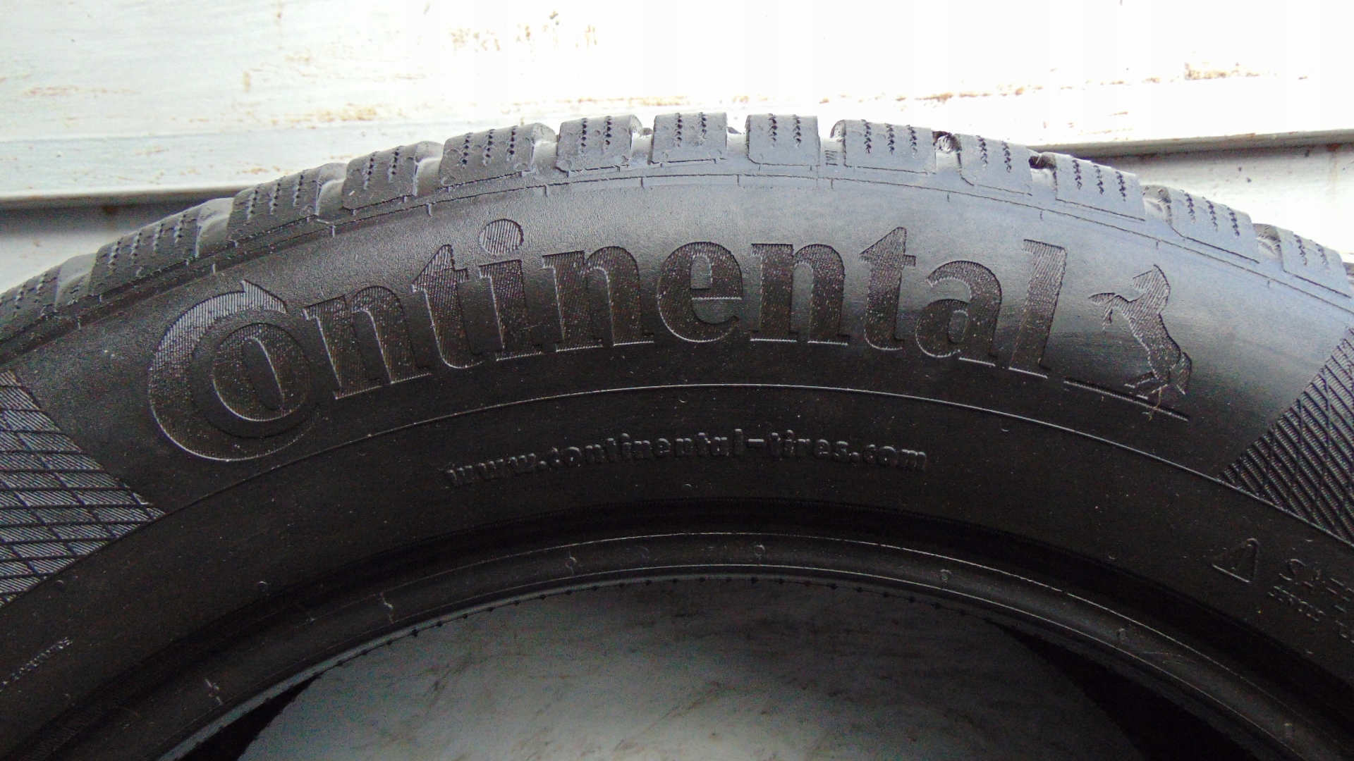 2X OPONY 275/50 R20 WinterContact TS850P Klasa premium