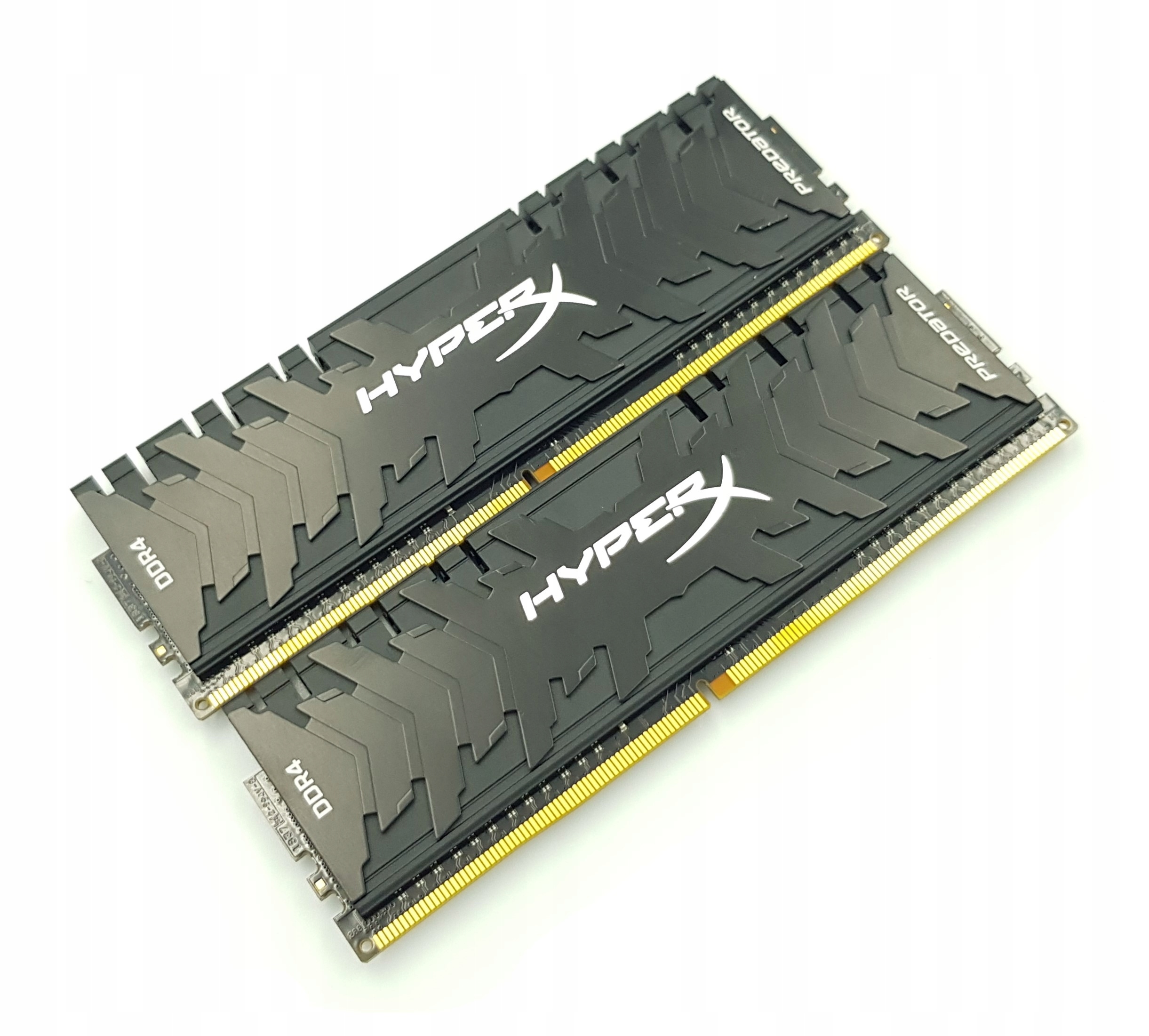 Pamięć RAM DDR4 HyperX 8 GB 3000 15