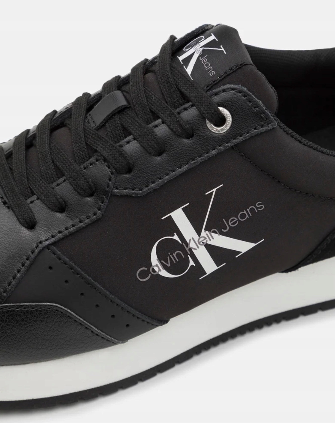 Buty Calvin Klein RETRO RUNNER 44eu Nowe -40% Kod producenta YM0YM00418