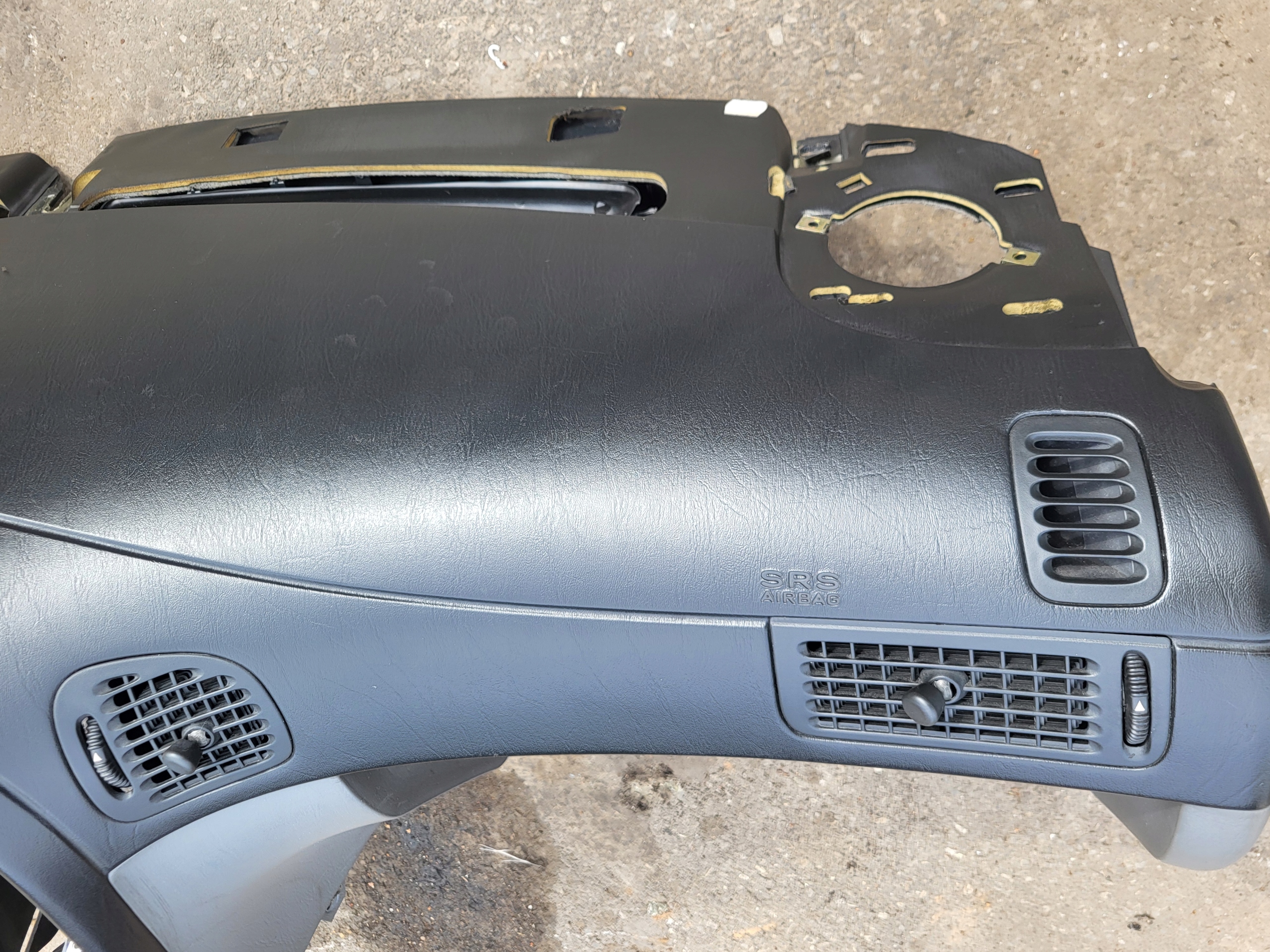 dashboard instrument panel console airbag KRATKI air conditioning devices SAAB 95 9-5 OE EU