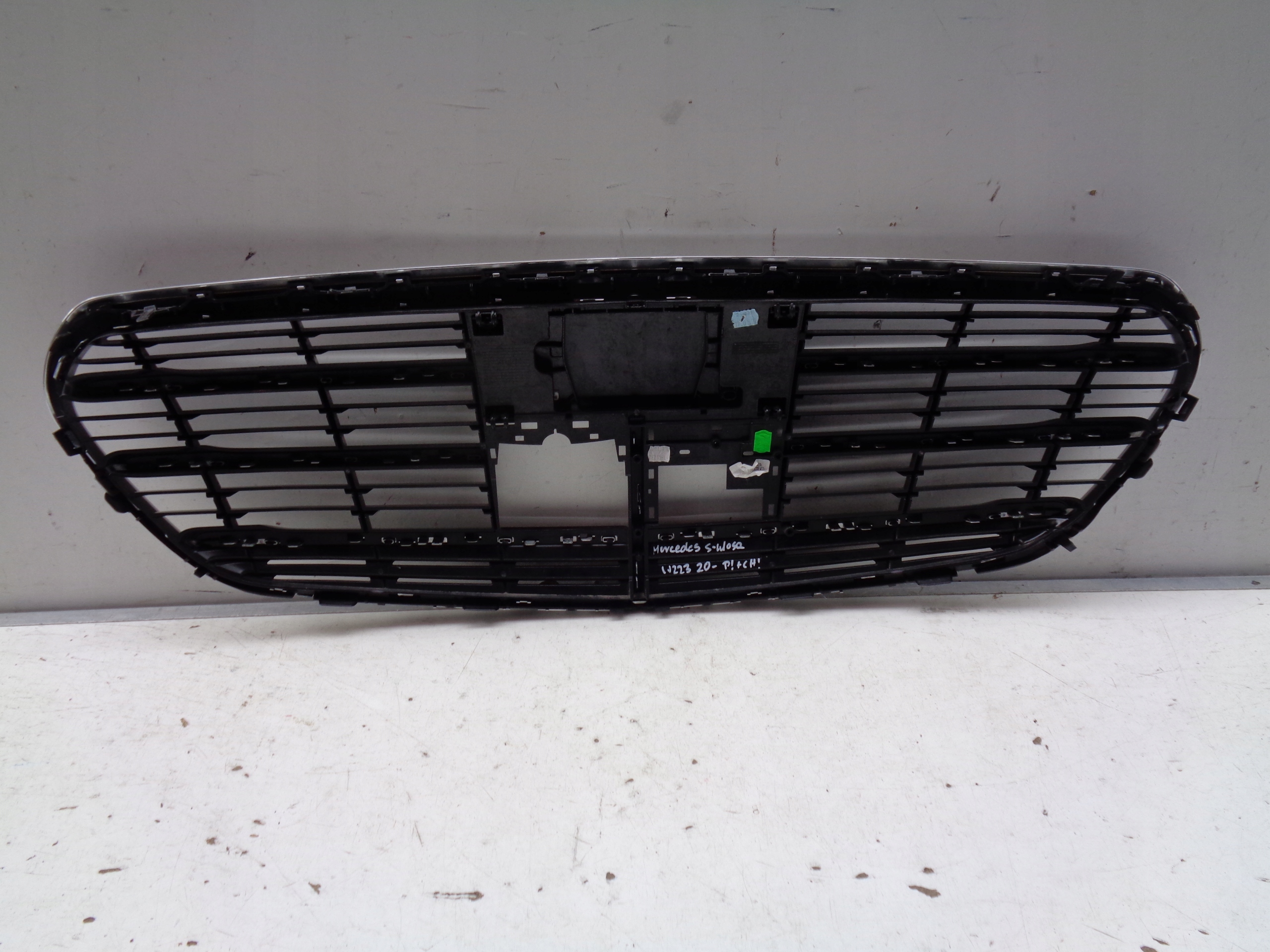 GRILLE MERCEDES S-KLASA W223 20