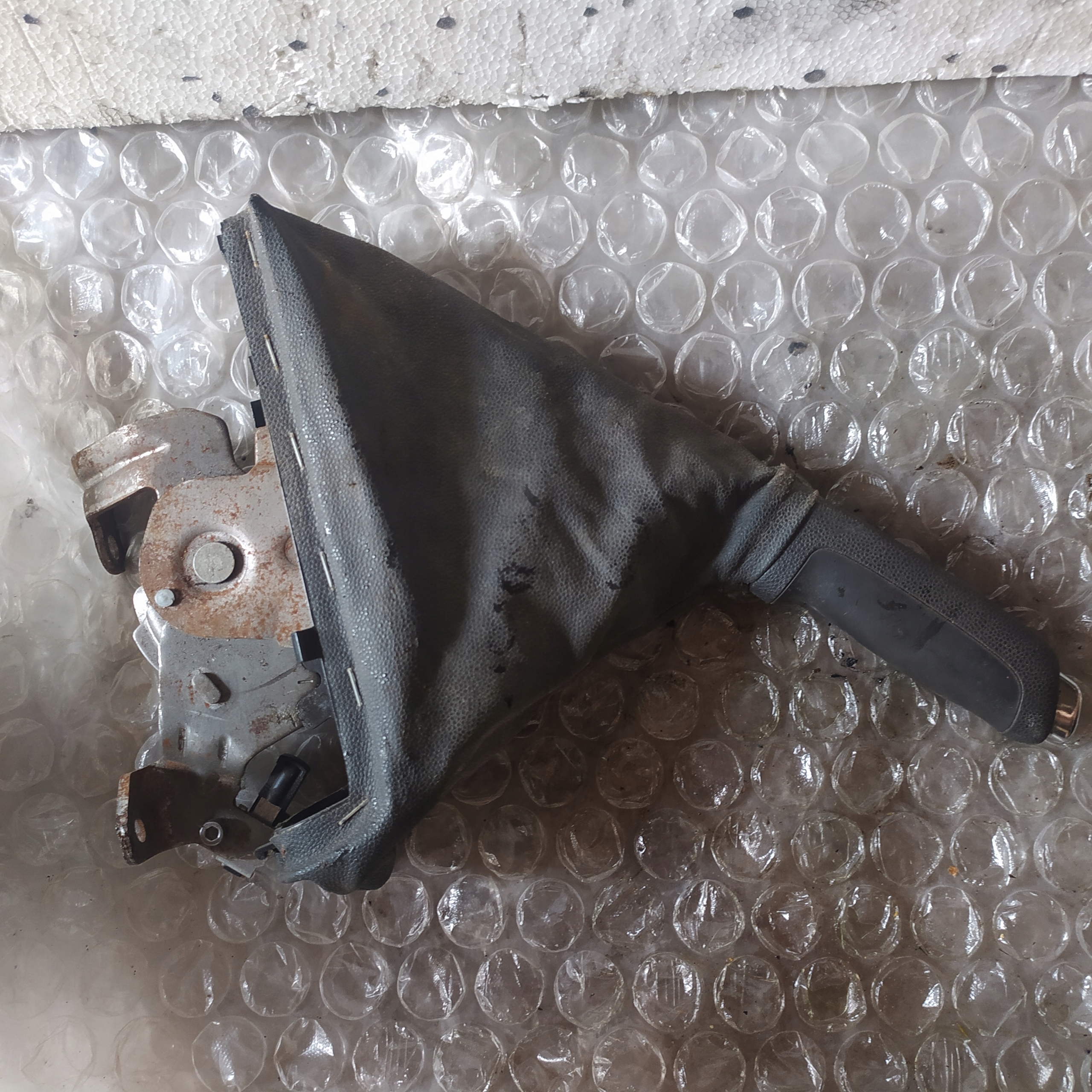 páčka elektrická brzda OPEL CORSA D 13255754