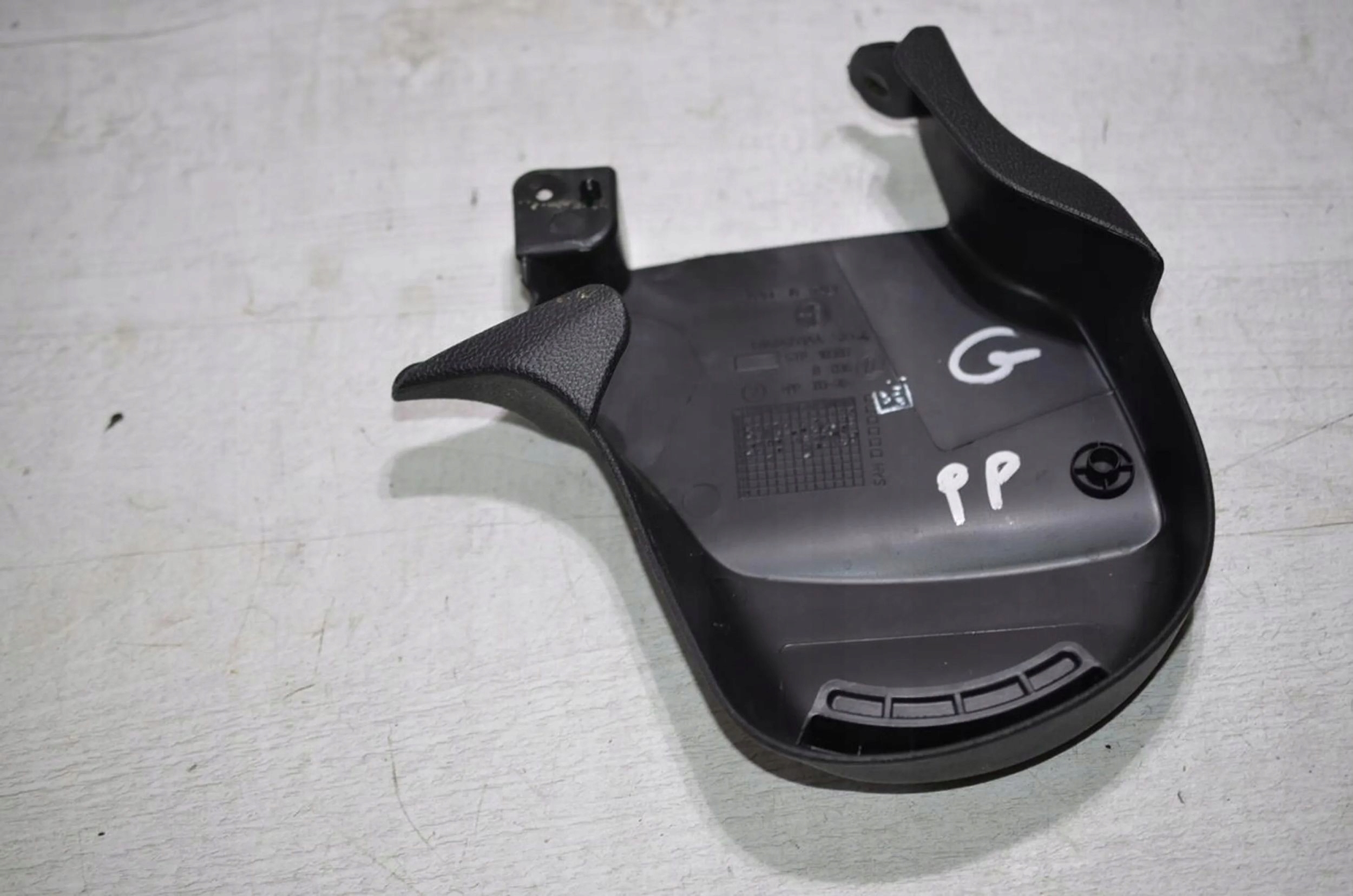 Alfa Romeo Giulia 2021 front side right cover seat
