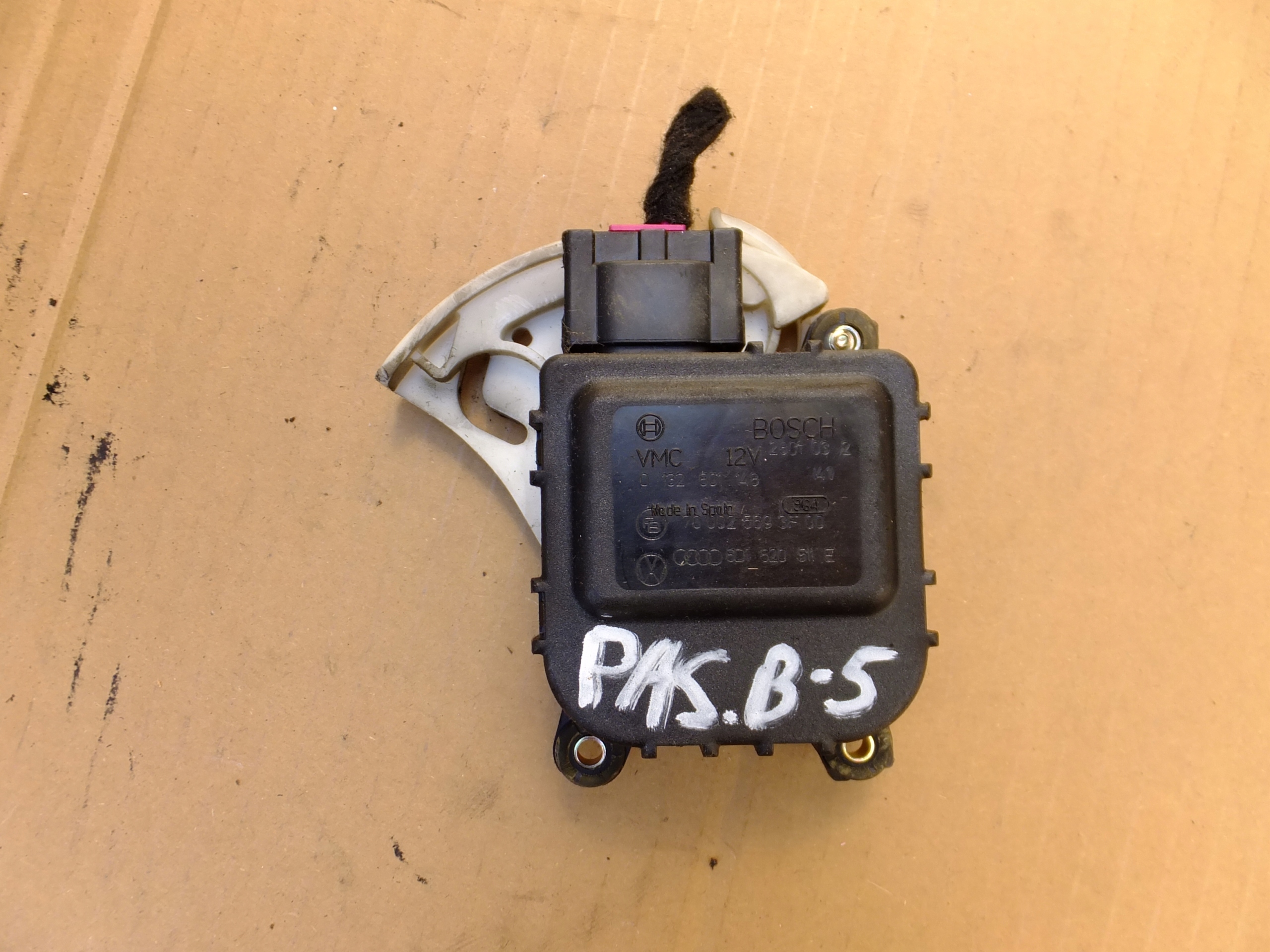 Micro moteur Bloc de chauffage complet vw passat b5 8D1820511E