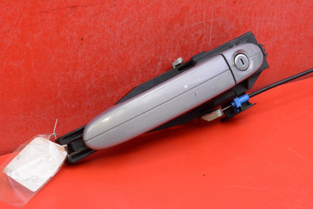 handle left front front SREBRNA 6M21-U224A37-AF FORD MONDEO MK4 10-15