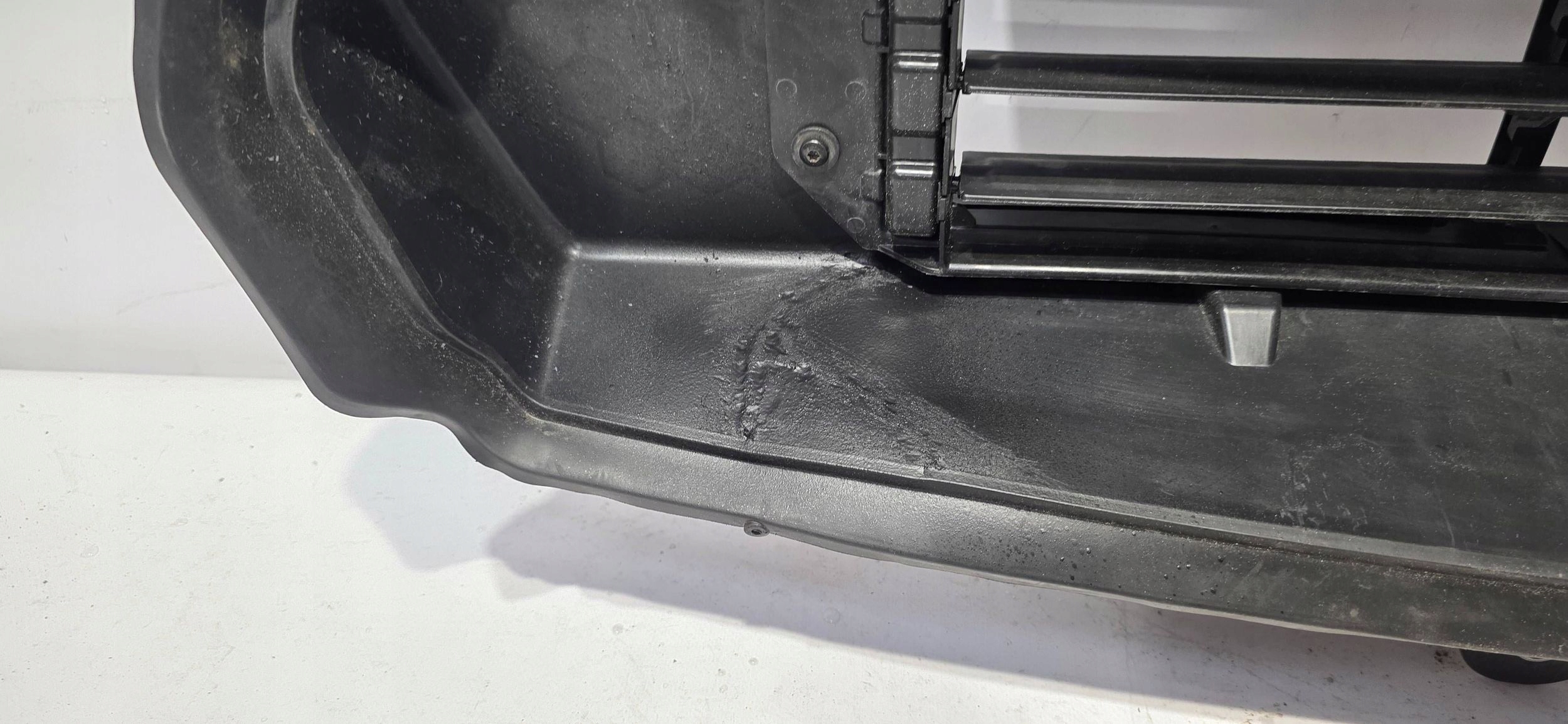 cover radiator front Renault Symbioz 214G67701R