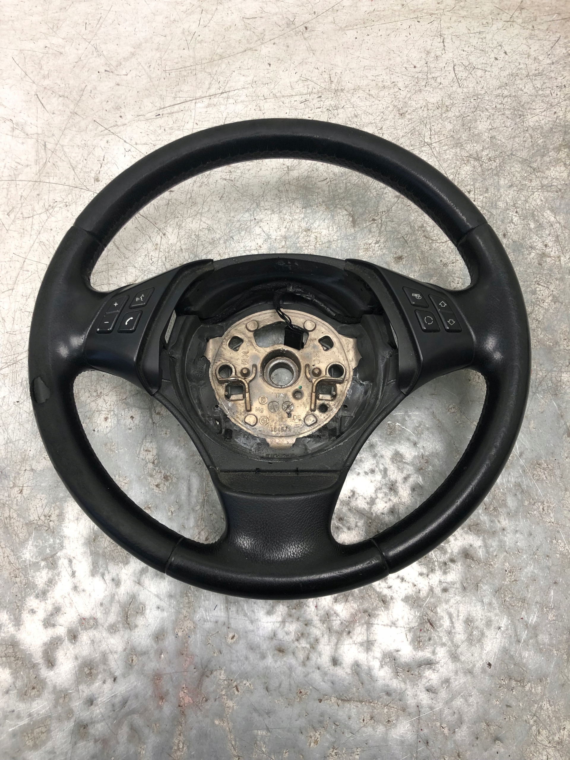 volant koža MULTIFUNKCJA BMW E90