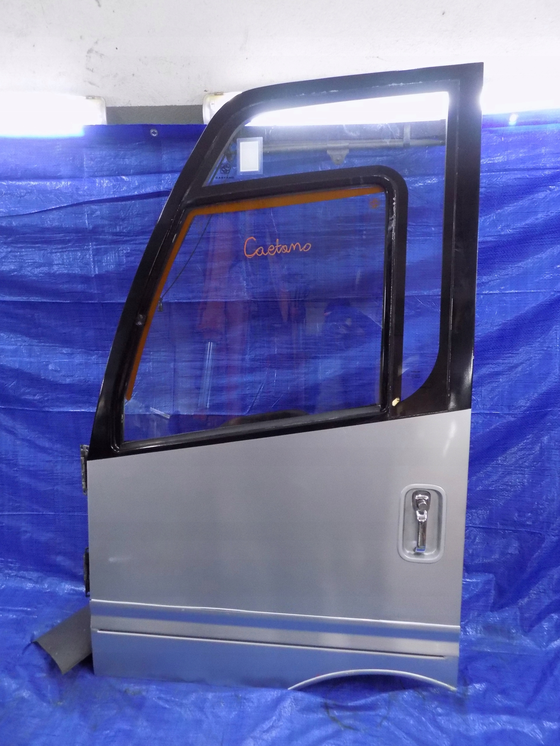Tür links vorne TOYOTA CAETANO OPTIMO AUTOBUS
