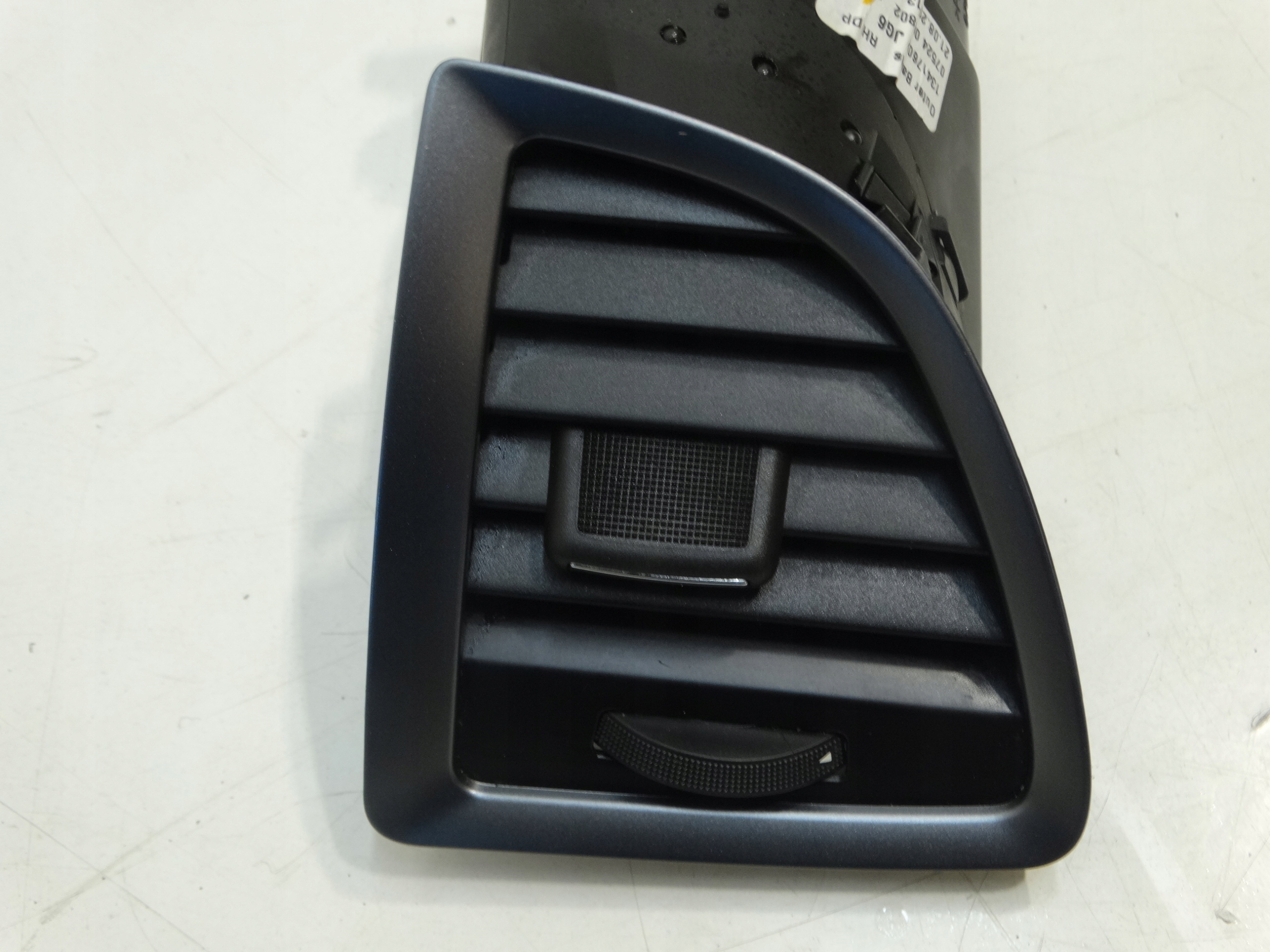 grid air conditioning devices consoles right front OPEL ASTRA J 12R. 13417607