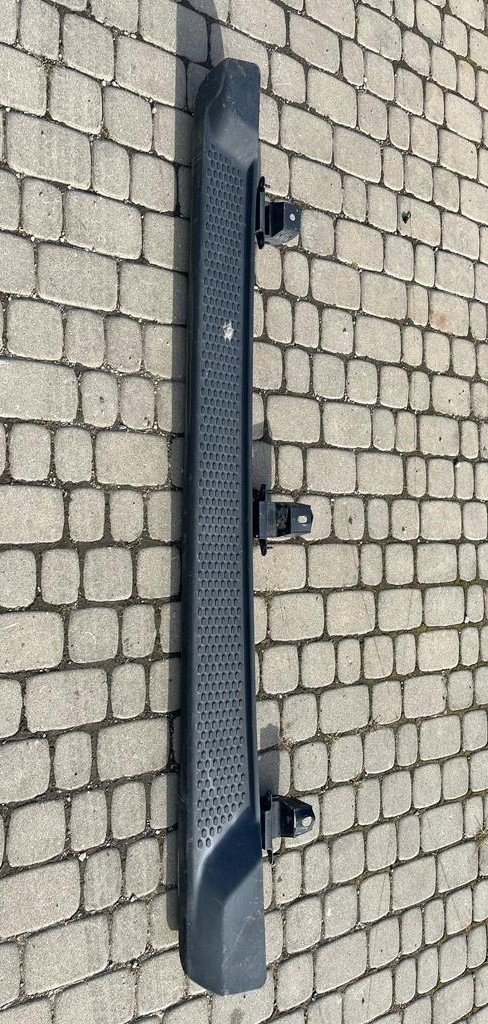 PRÓG PRAWY PROGI JEEP WRANGLER JL