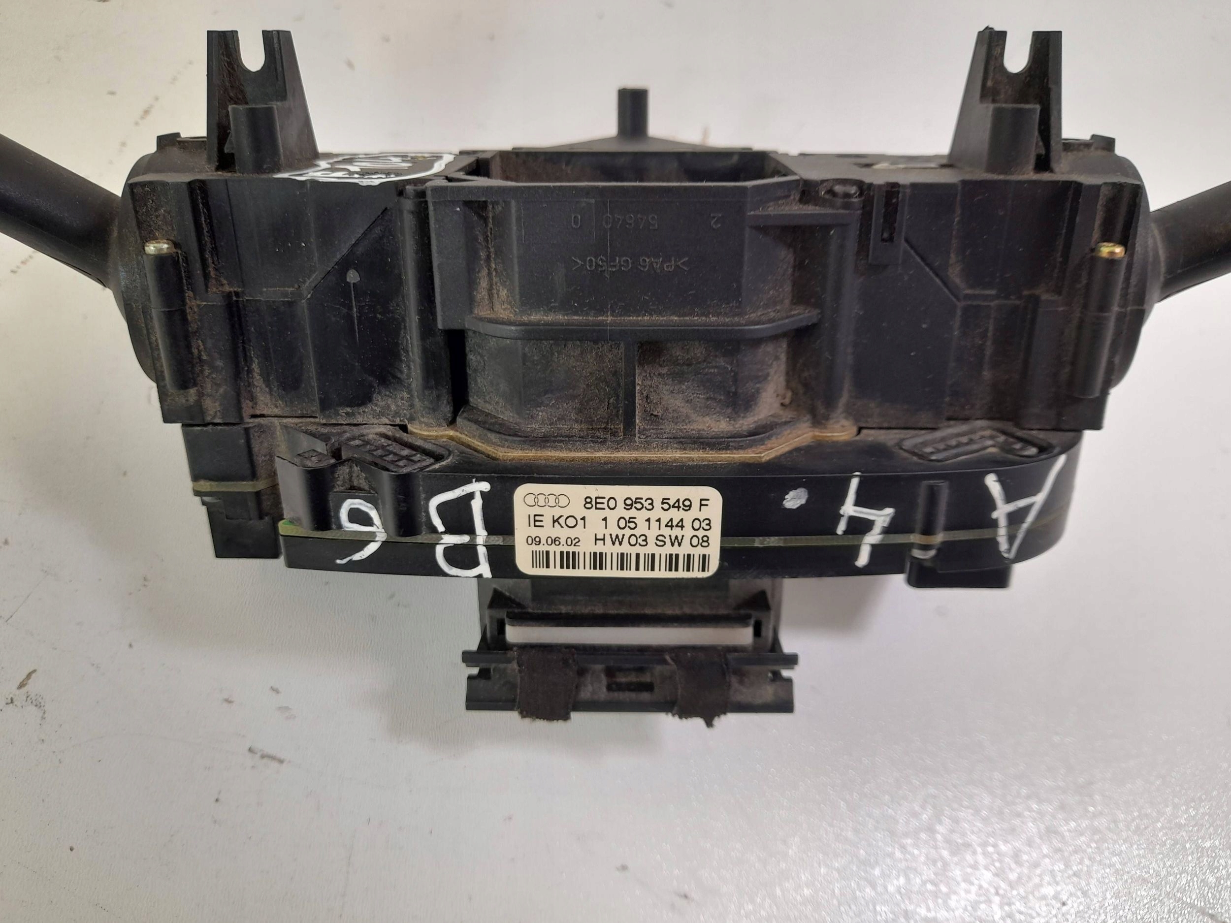Audi A4 S4 B6 8E 8H DEVIO LUCI TERGICRISTALLO TERGI 8E0953549F (F104)